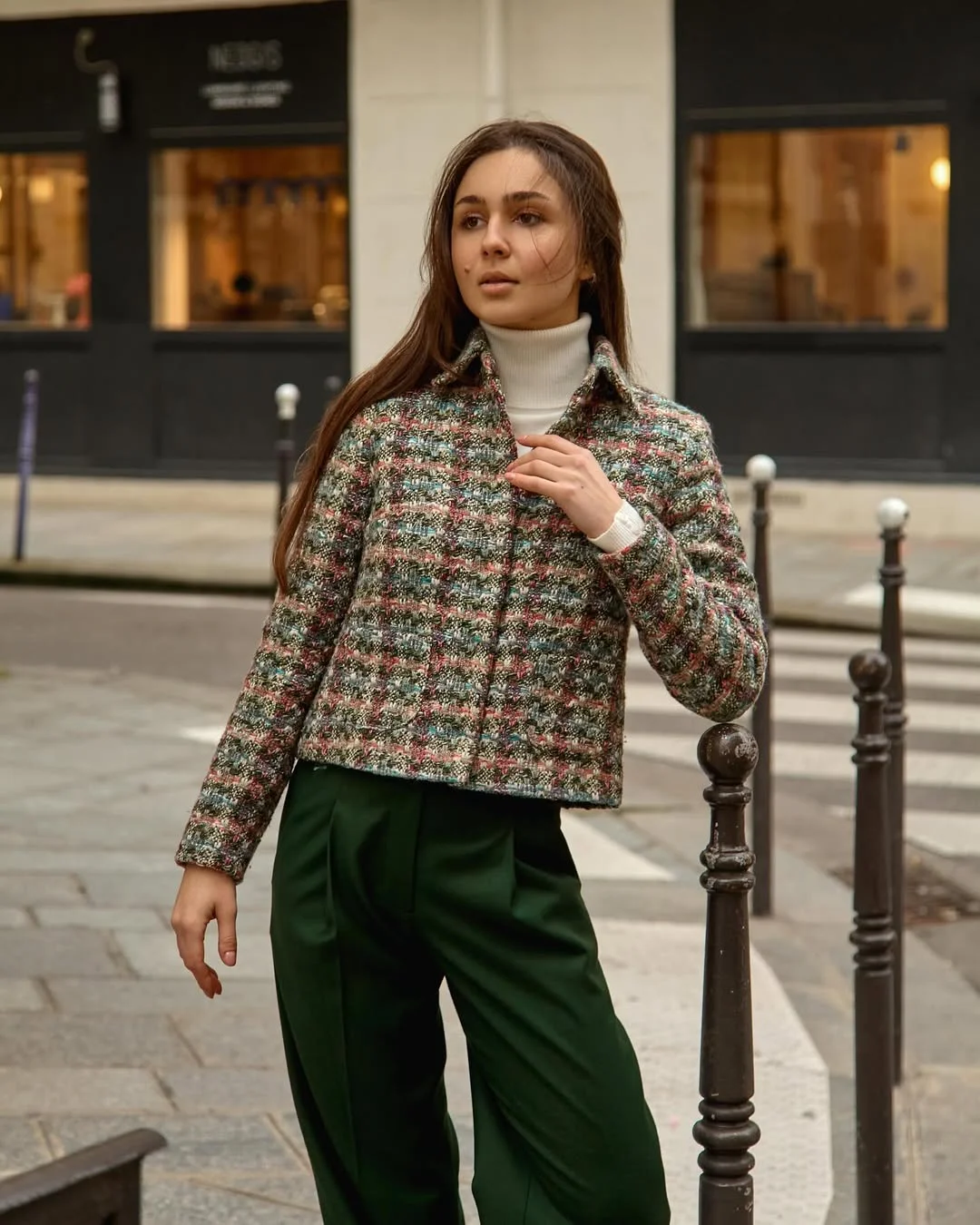 fall fashion aesthetic 2026 Textured Elegance with Rich Autumn Tones