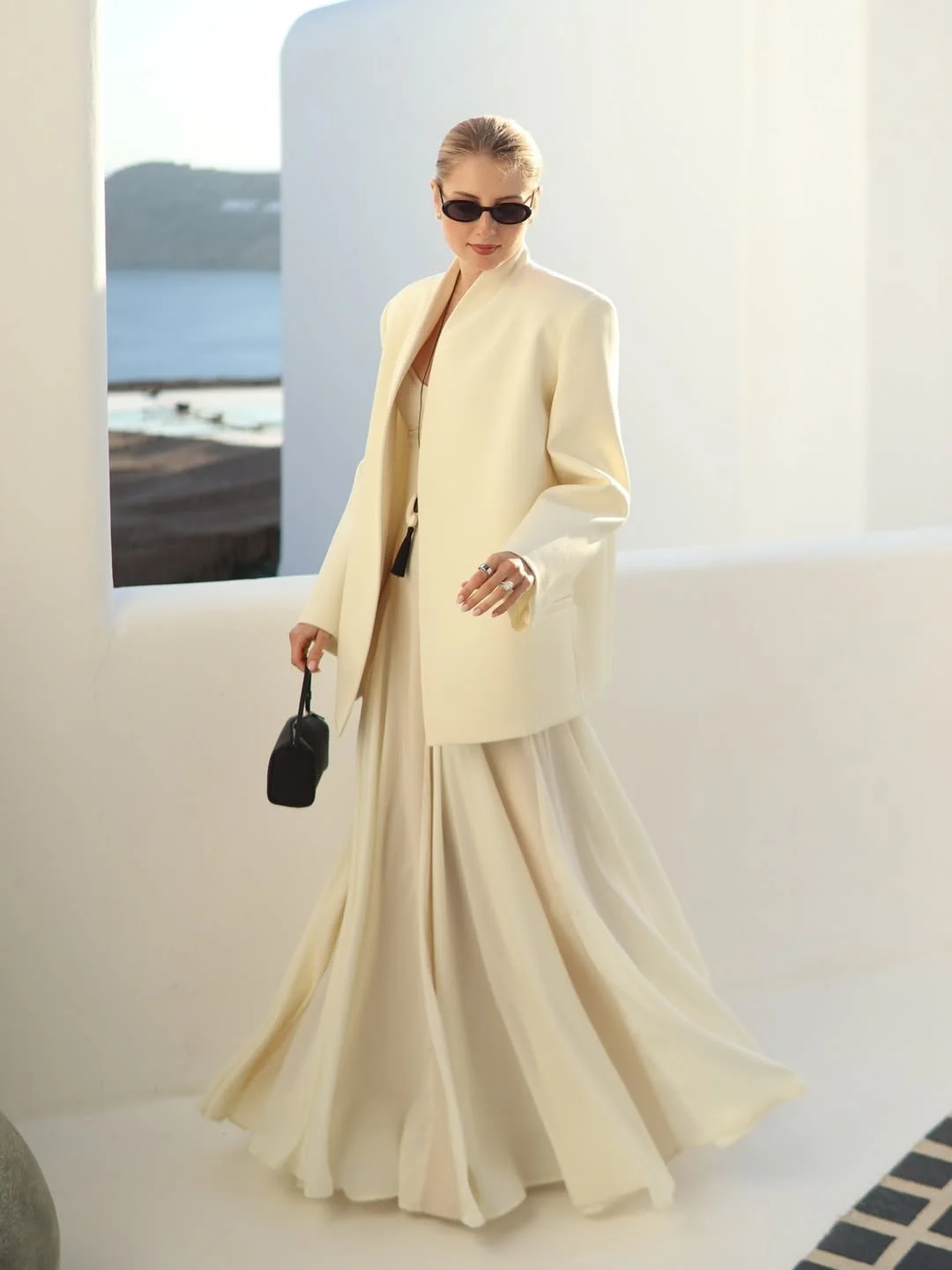 fall fitted blazer outfit 2026 Soft Monochrome Elegance for Warm Autumn Days