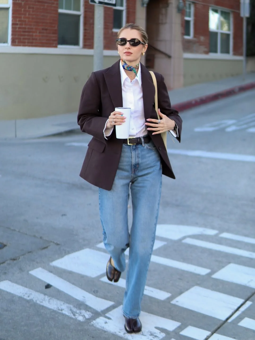 fall fitted blazer outfit 2026 Dark Blazer and Denim for Everyday Confidence