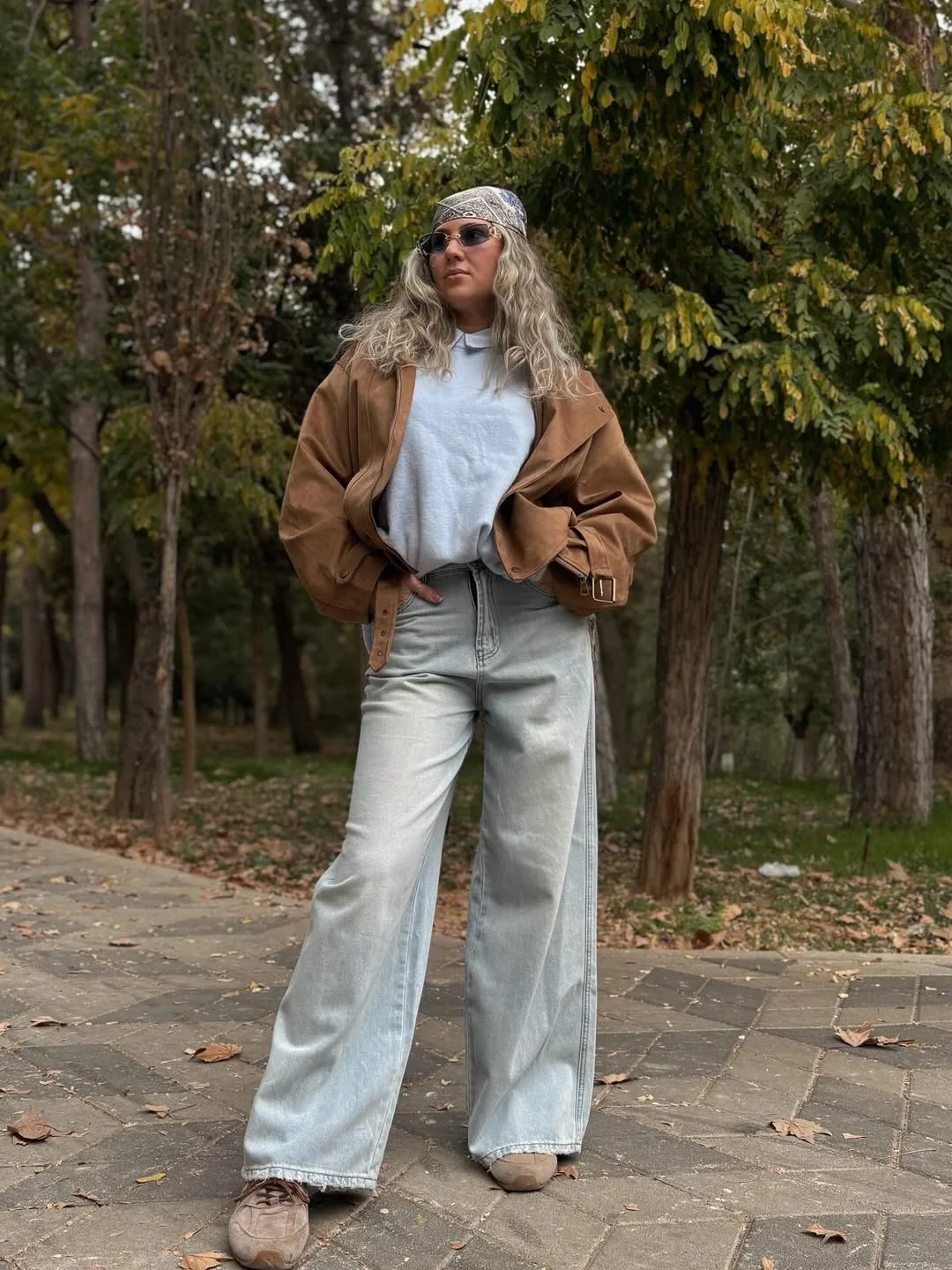 fall outfits for big busted women 2026 Relaxed Denim and Soft Earth Tones