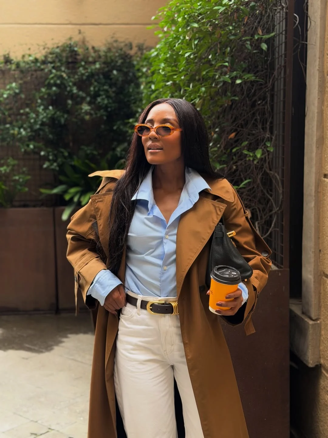 fall outfits with coat 2026 Classic Camel Coat And Crisp White Denim
