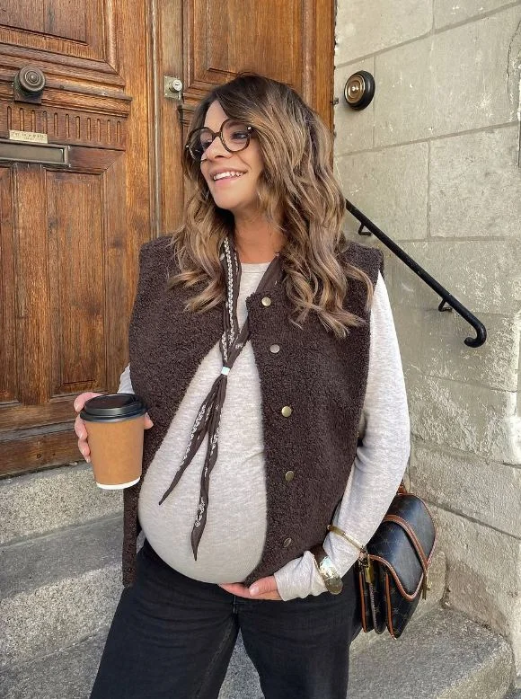 fall pregnancy outfits 2026 Cozy Layers With Everyday Comfort