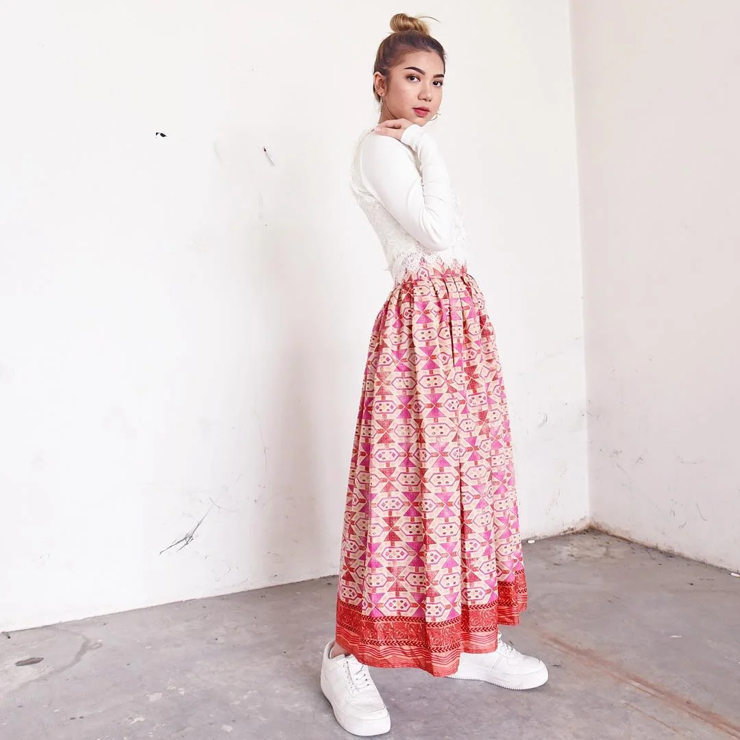 fall skirt and sneakers outfits 2026 Patterned Maxi Skirt with Soft Feminine Details