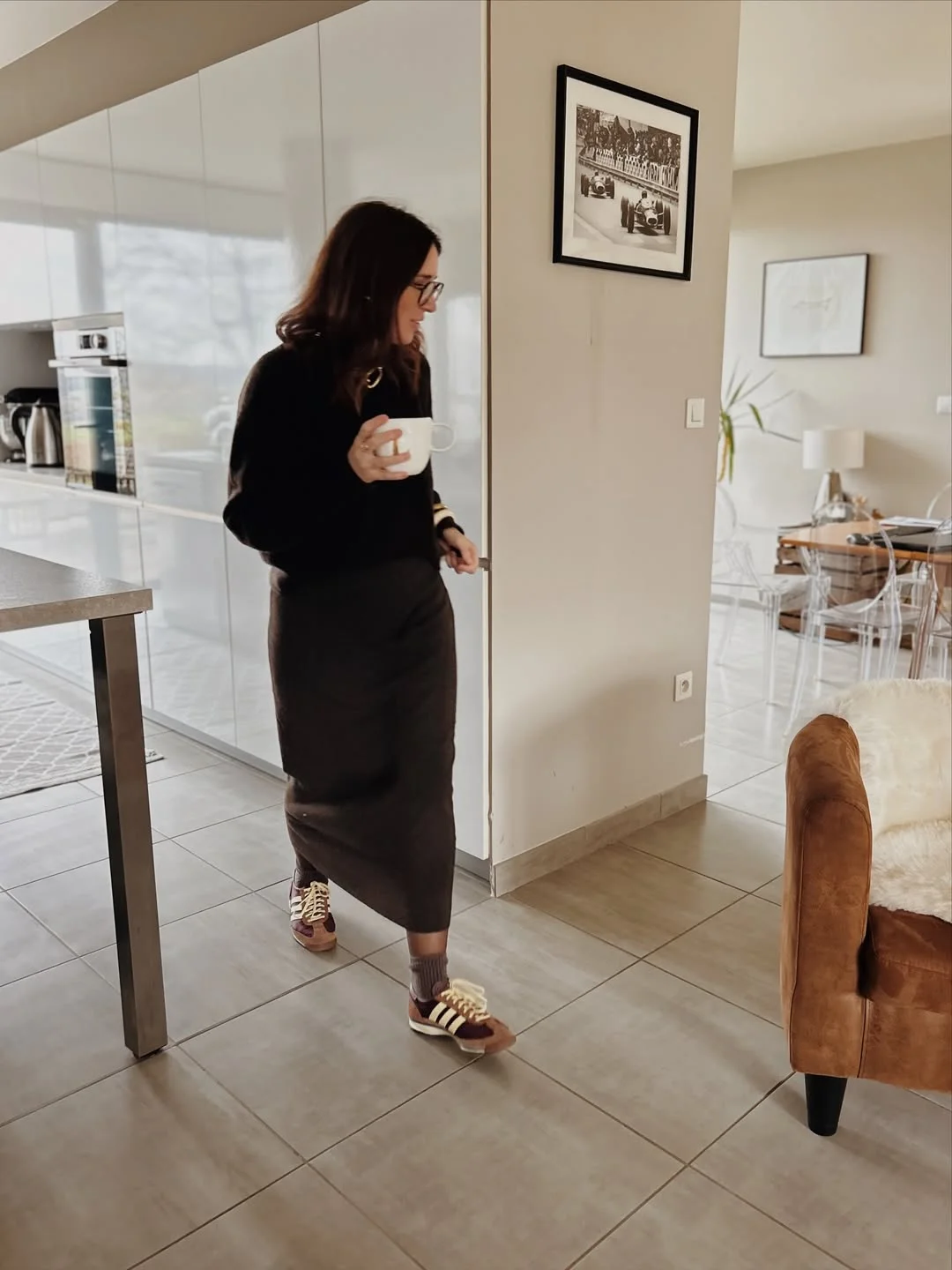 fall skirt and sneakers outfits 2026 Black Long Skirt for Everyday Elegance