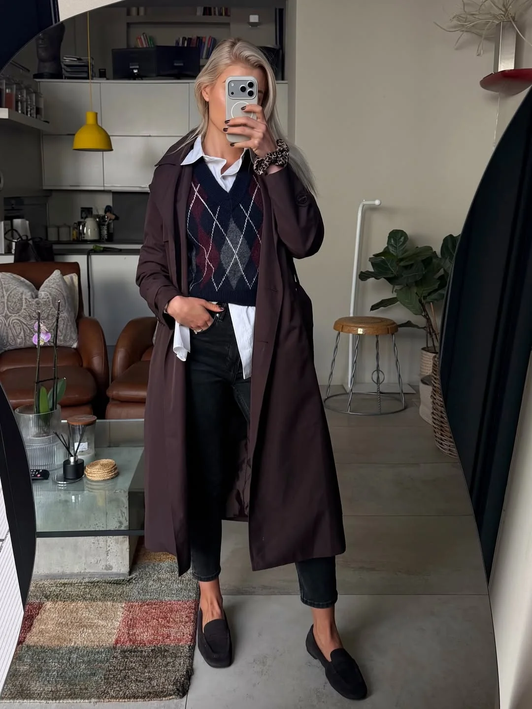 fall vest outfits for women 2026 Preppy Layers With a Modern City Feel