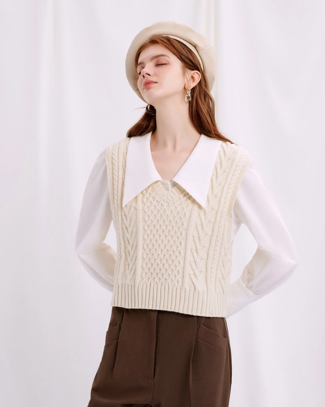 fall vest outfits for women 2026 Soft Cream Knit Vest for an Elegant Fall Wardrobe