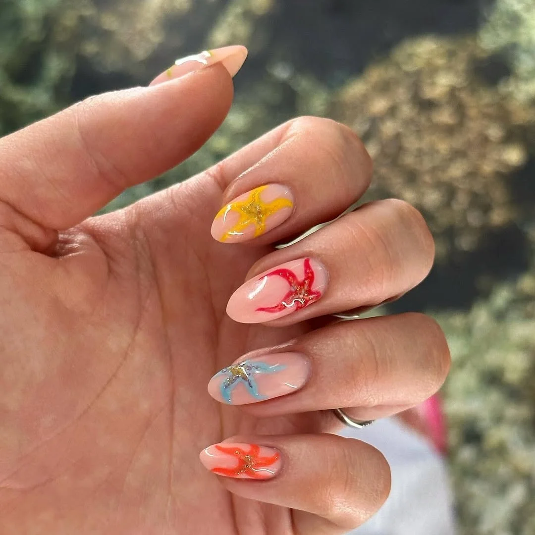 starfish summer nails 2026 Bright Tropical Starfish Pop