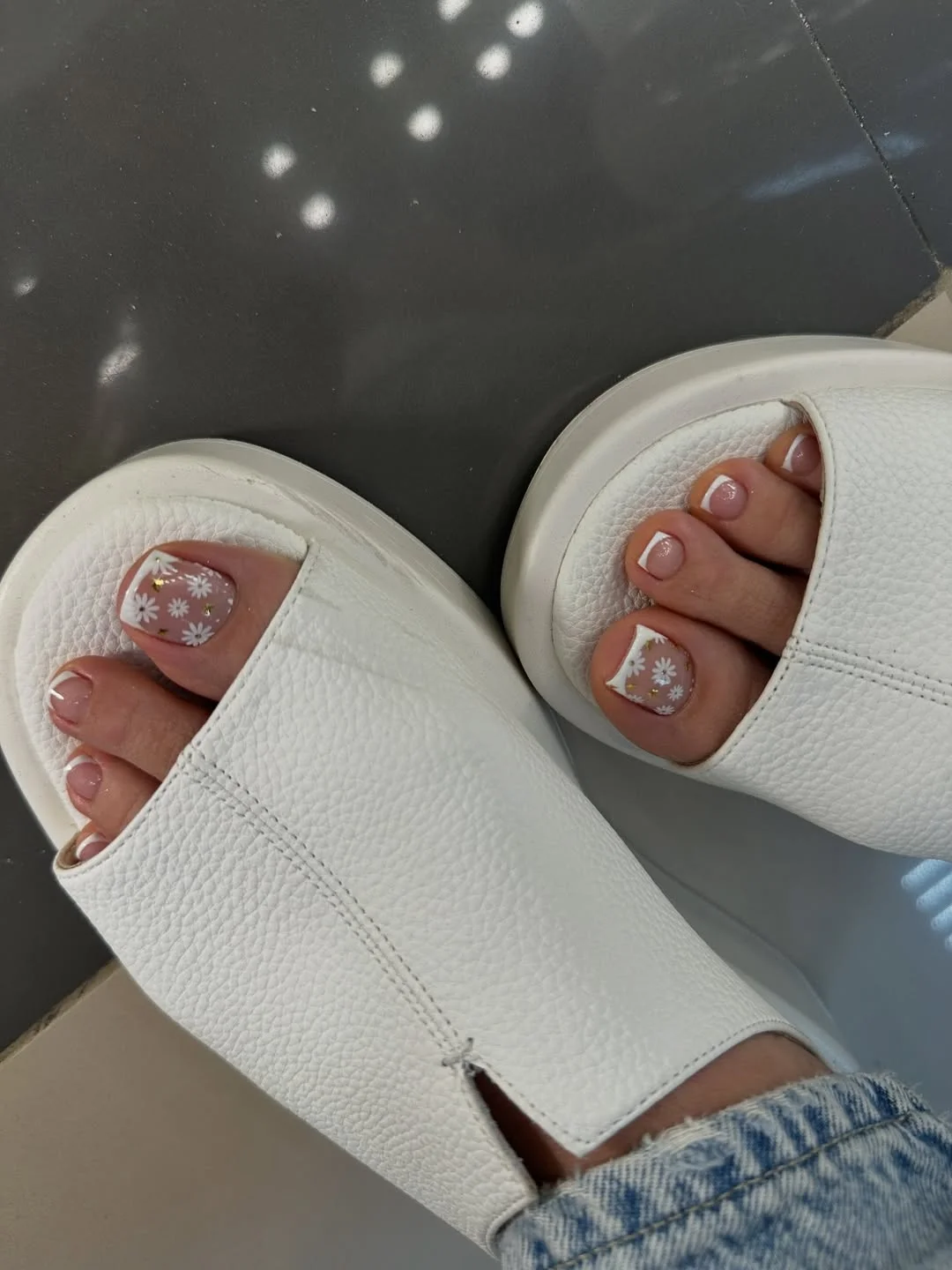 summer white french toes 2026 Daisy French Pedicure with a Soft Pink Base