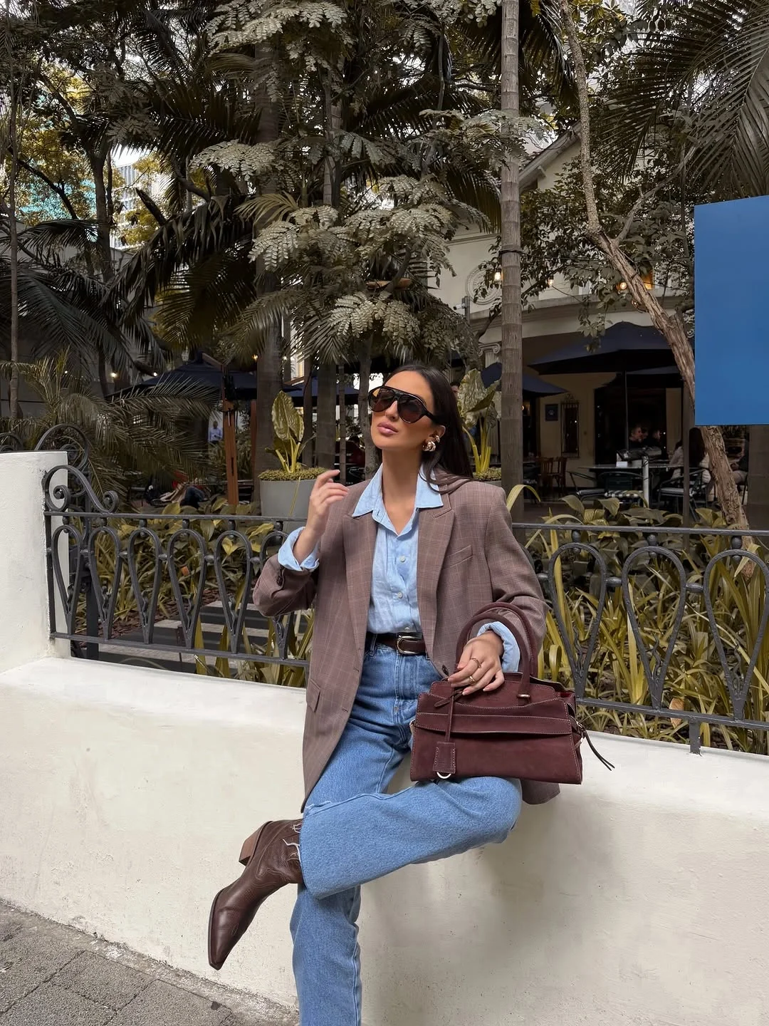 what are must-have fall outfits for 2026 Relaxed Blazers And Elevated Denim