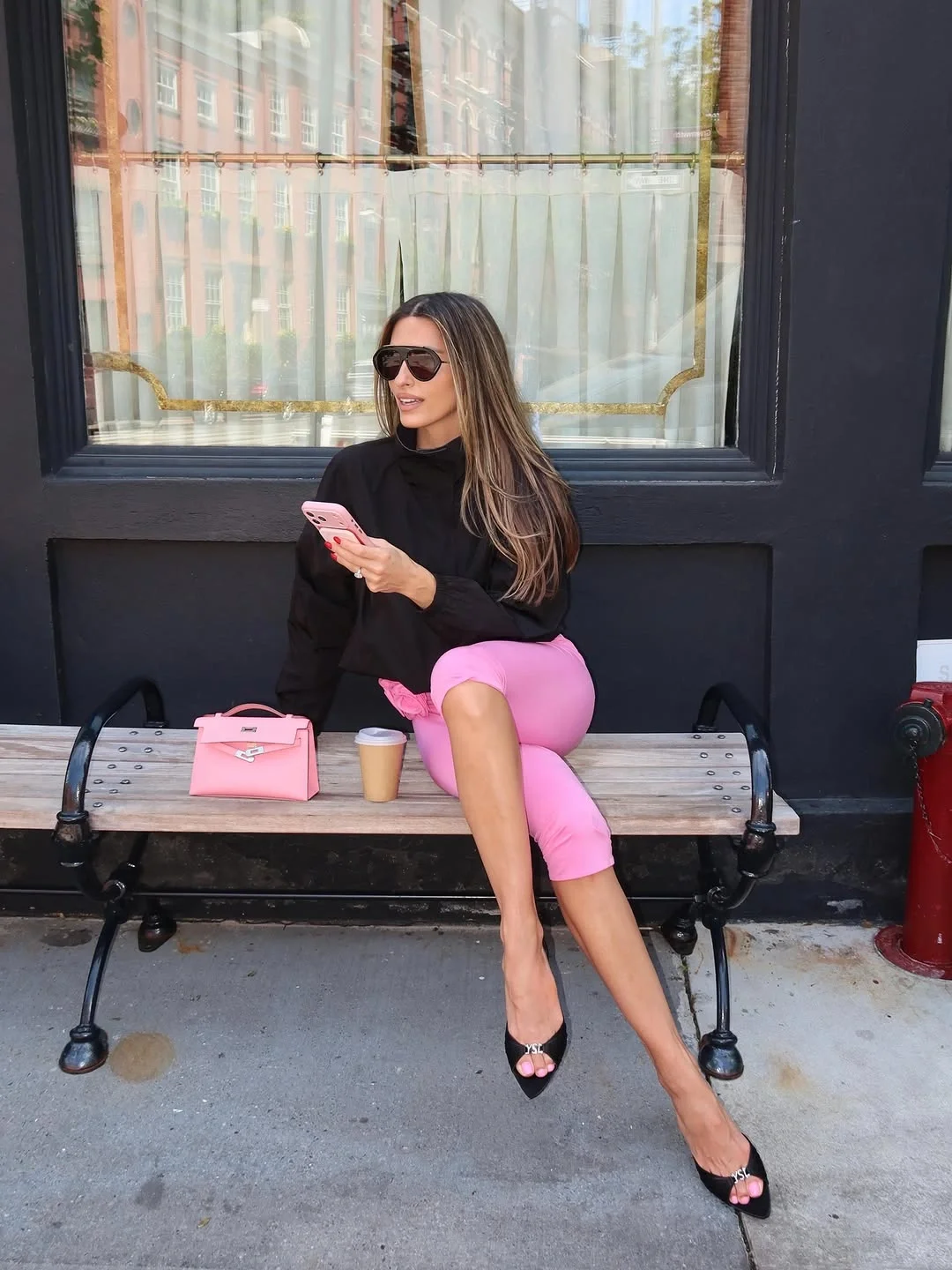 what are the best fall outfits for casual days? Black And Pink For An Unexpected Fall Statement