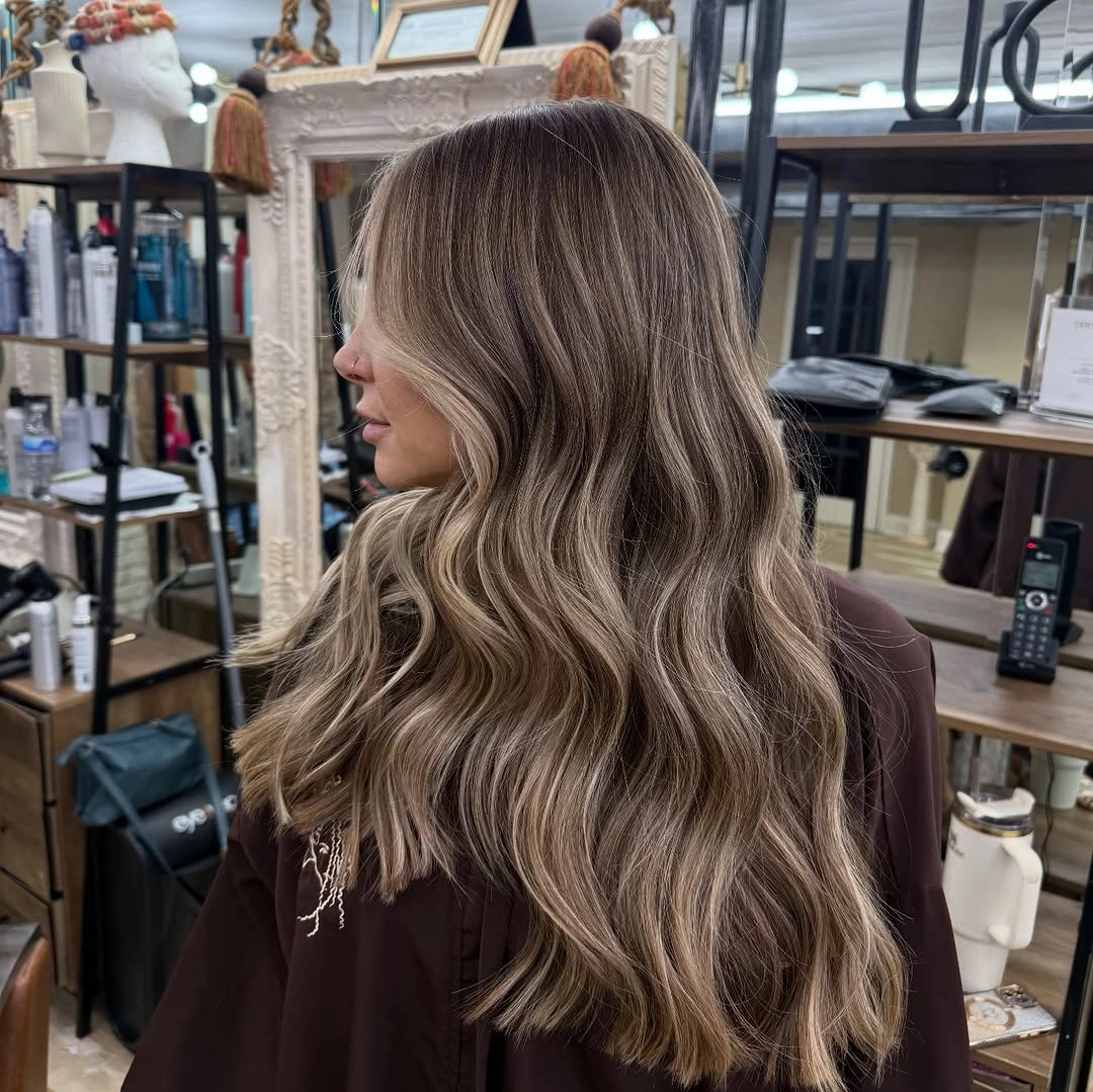 babylights hair ideas Smoky Beige Babylights On Long Flowing Hair