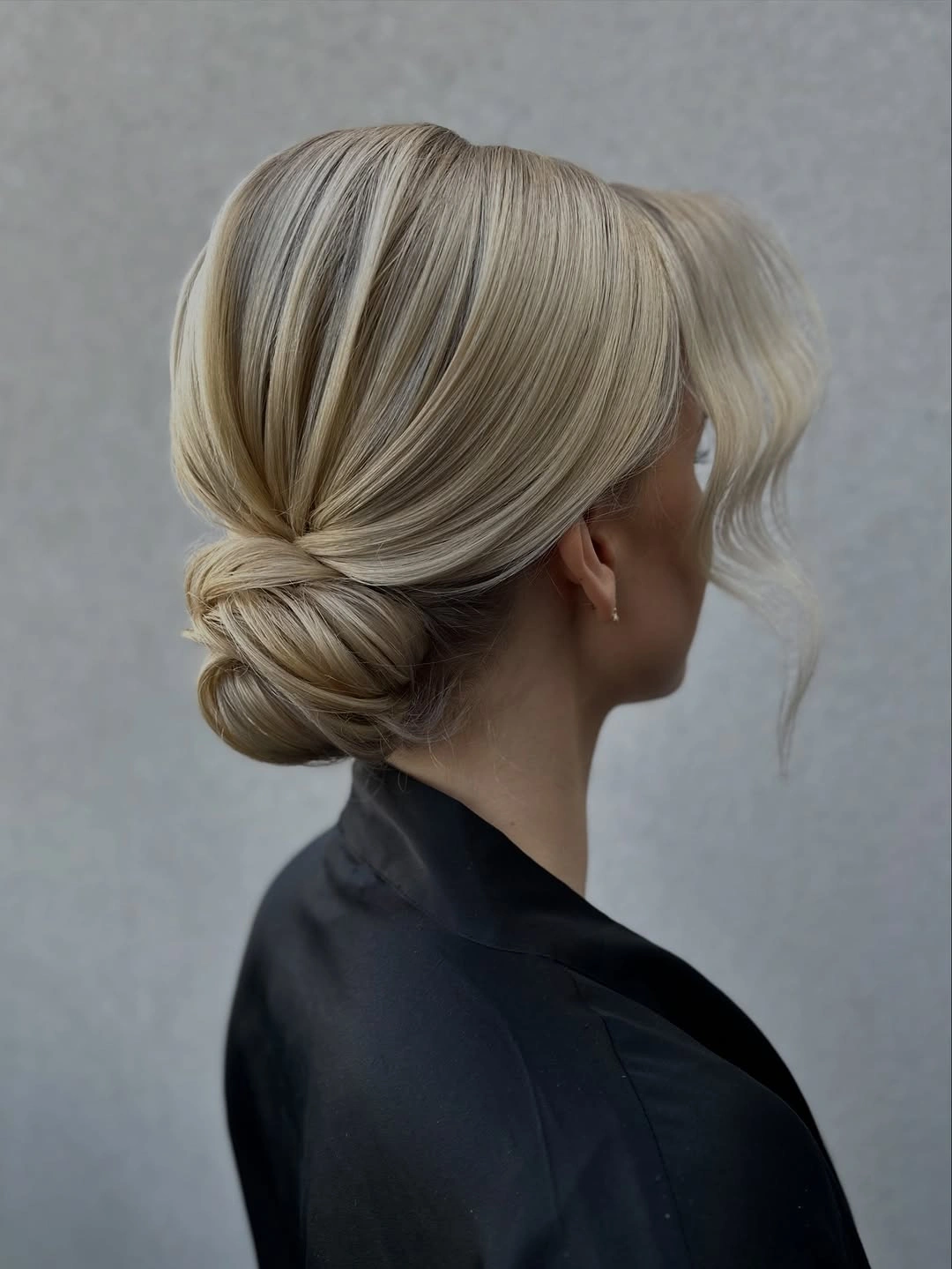 bridesmaid hairstyling Classic Sleek Bridal Bun