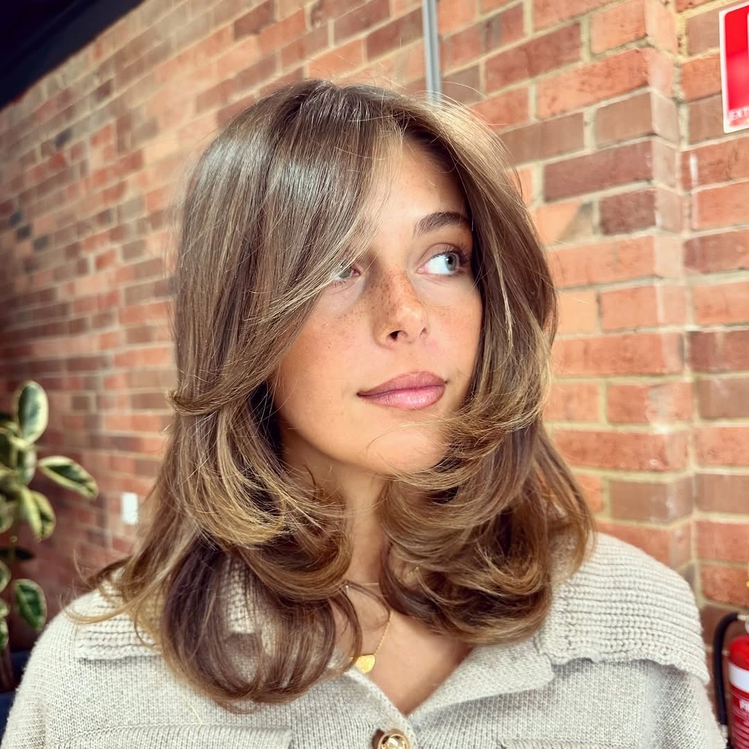 choppy medium layered hair Soft Face Framing Layers With Natural Volume
