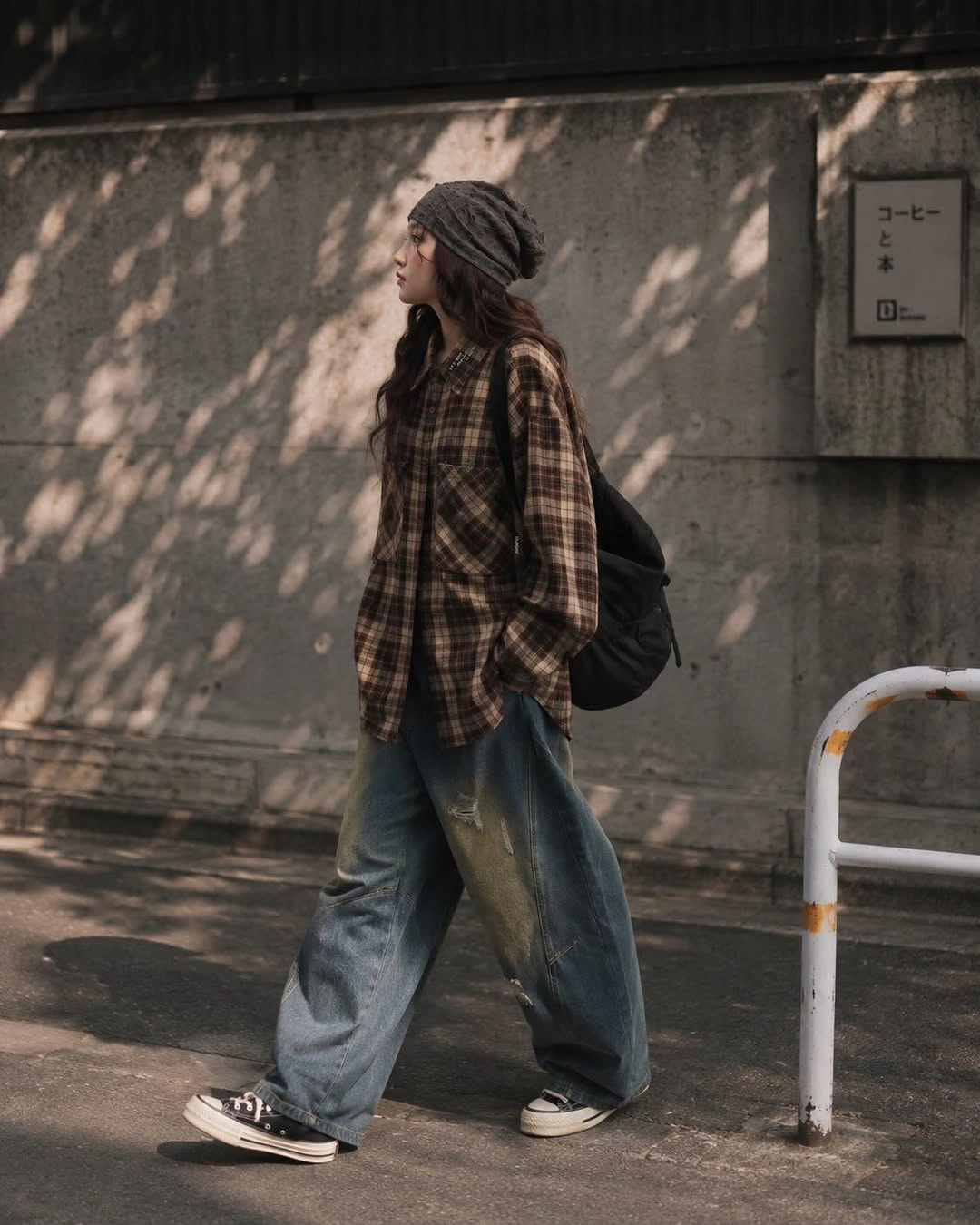 fall flannel shirt outfit women 2026 Soft Grunge With Baggy Denim And Vintage Spirit