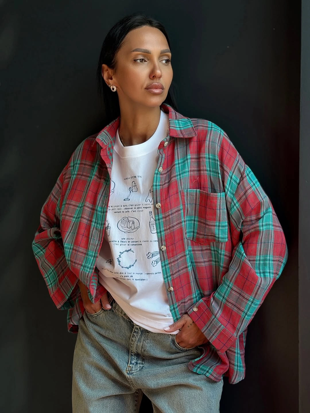 fall flannel shirt outfit women 2026 Green And Red Plaid With Relaxed Denim