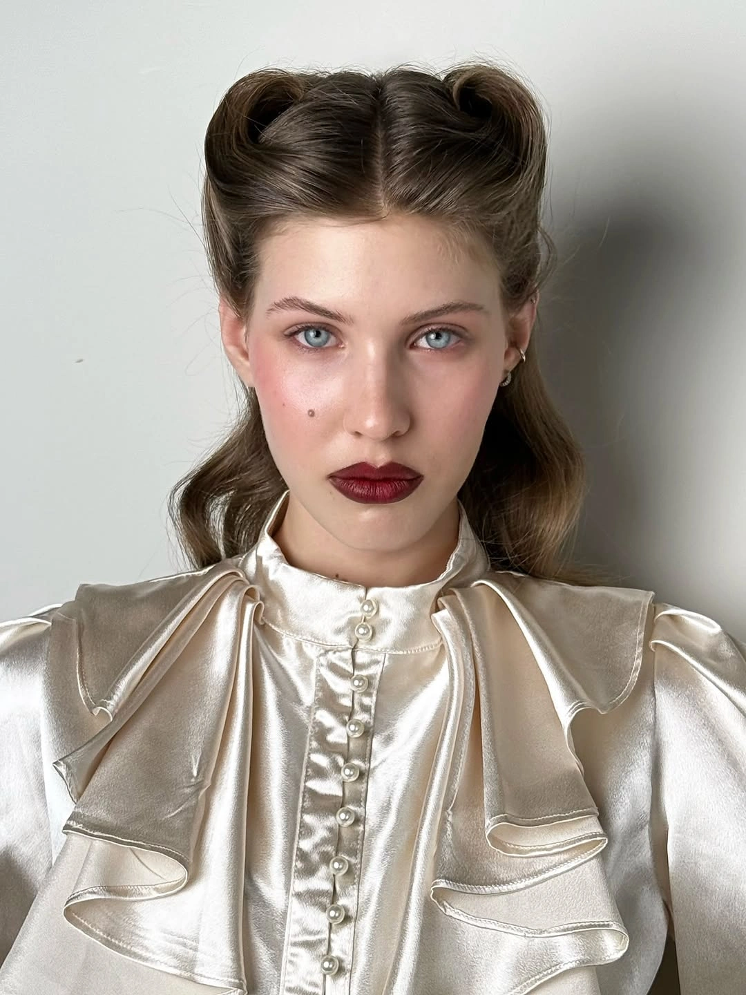 fall hairstyles for long hair 2026 Retro Ribbon Roll Half Up Style
