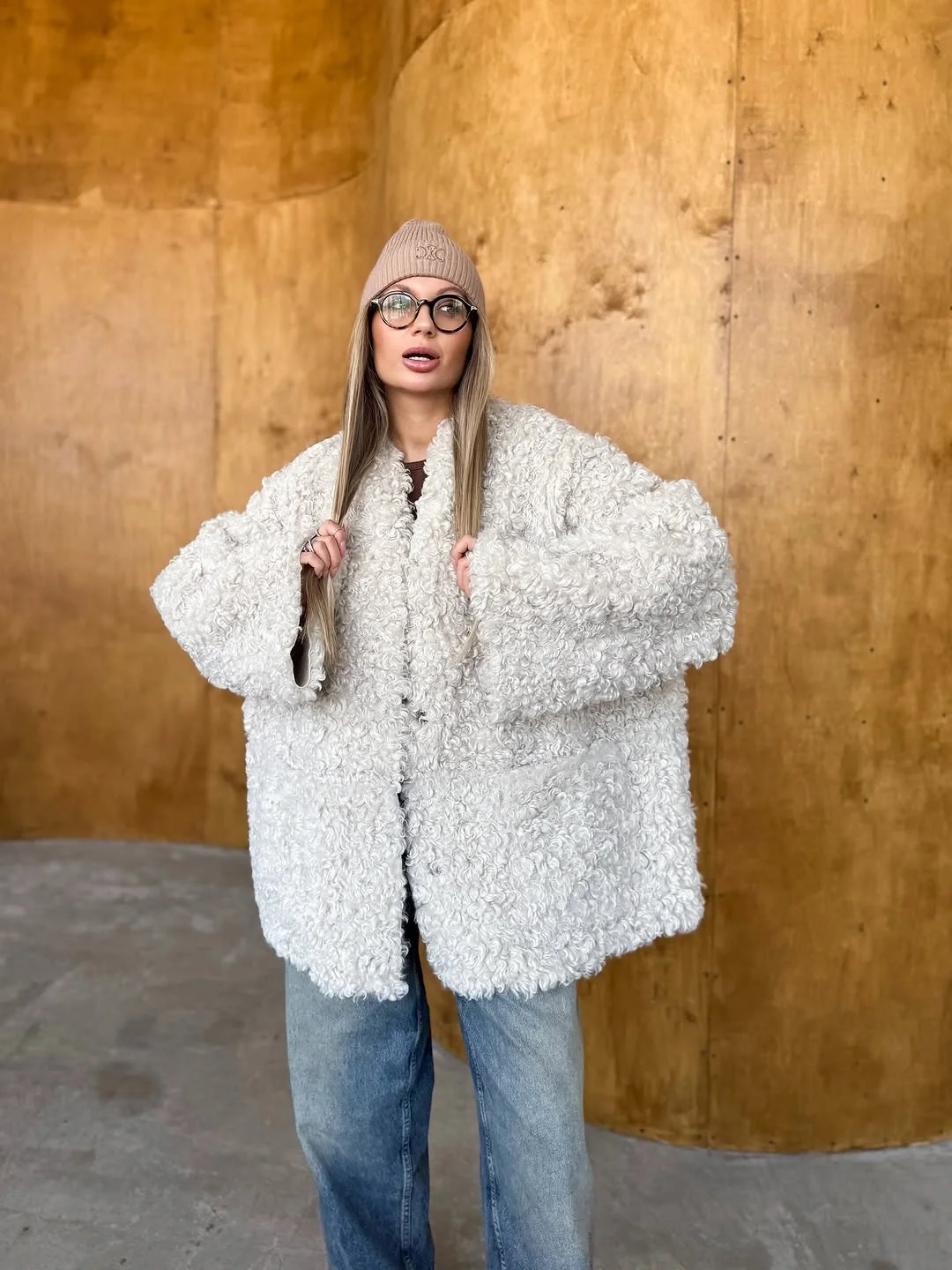 fall jackets outfit 2026 The Cozy White Teddy Coat Ill Reach For All Season