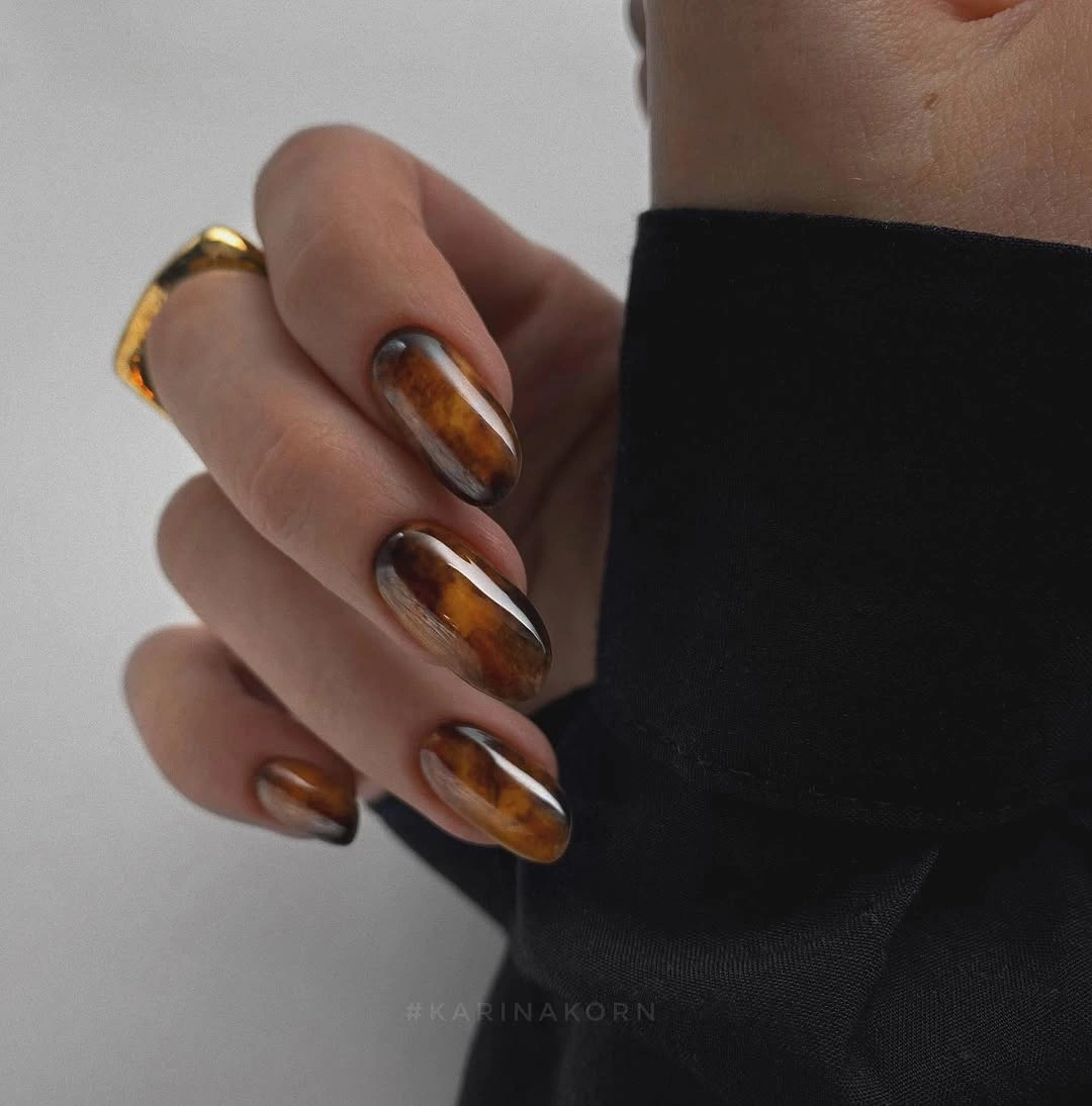 fall manicure 2026 Amber Tortoiseshell Nails With Quiet Luxury Energy