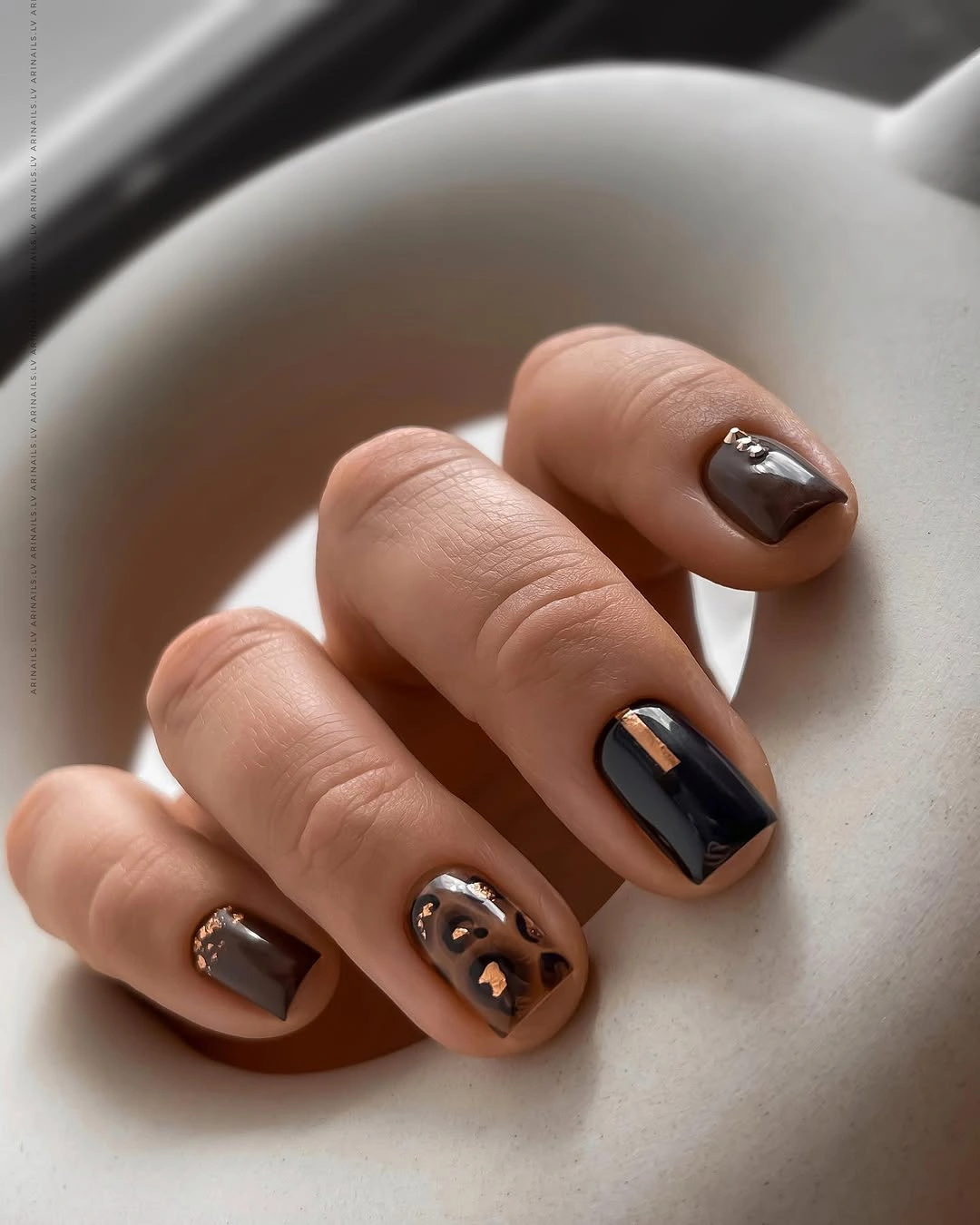 fall short nails 2026 Autumn Brown Marble with Luxe Gold Details