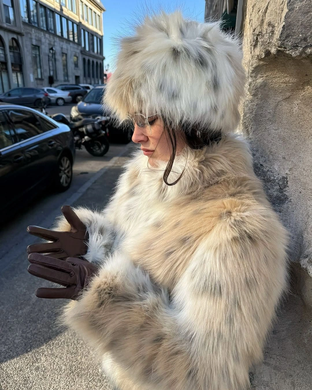 Faux Fur Jacket Outfit Ideas Every Woman Will Want To Wear This Winter 4 faux fur jacket Soft Winter Neutrals With Luxe Texture