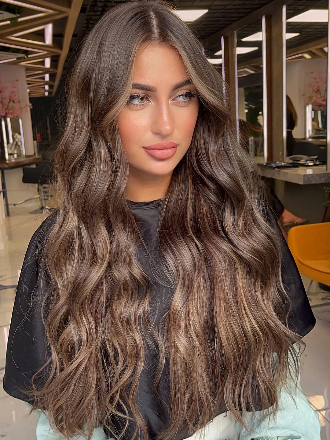 full head babylights blonde on brown hair Cool Mushroom Blonde Babylights With Soft Dimension