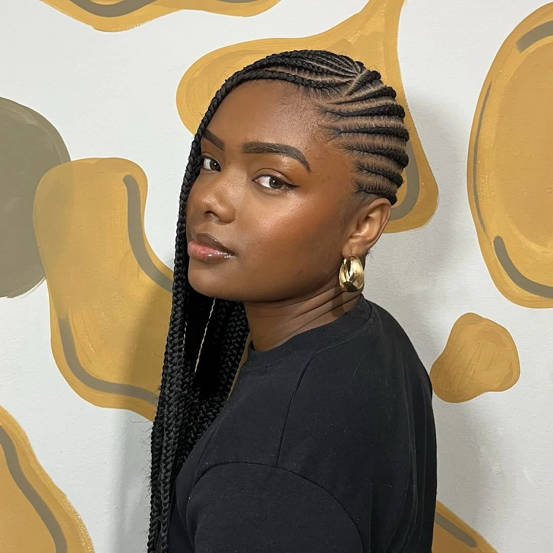 lemonade braid hairstyle Sleek Jumbo Side Lemonade Braids