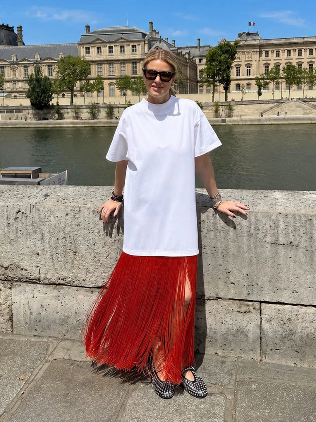 september fashion trends 2026 Minimal White Tee With Statement Fringe