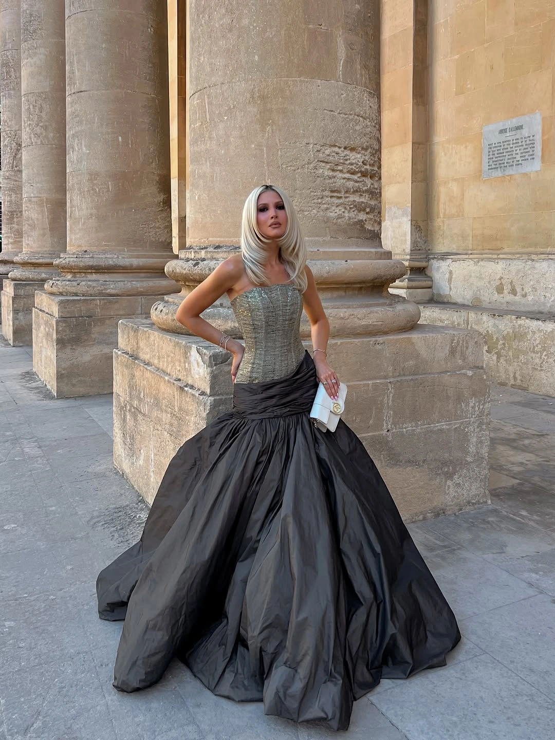 september fashion trends 2026 Evening Glamour With Sculptural Volume