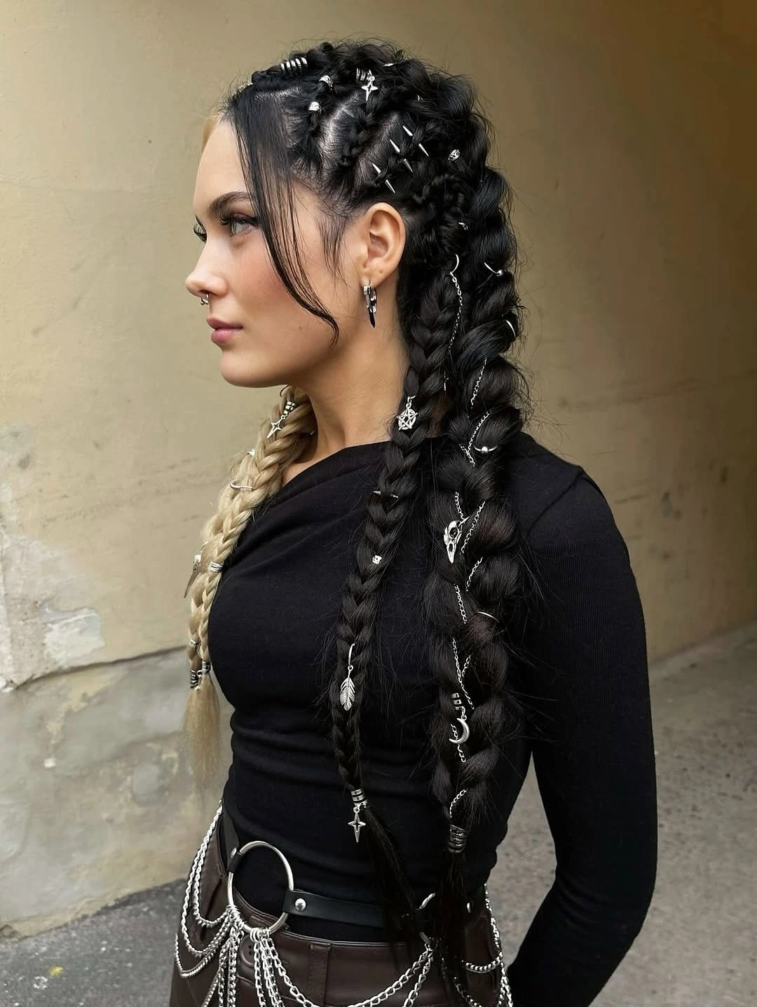 september hairstyles ideas 2026 Statement Braids With Bold Details