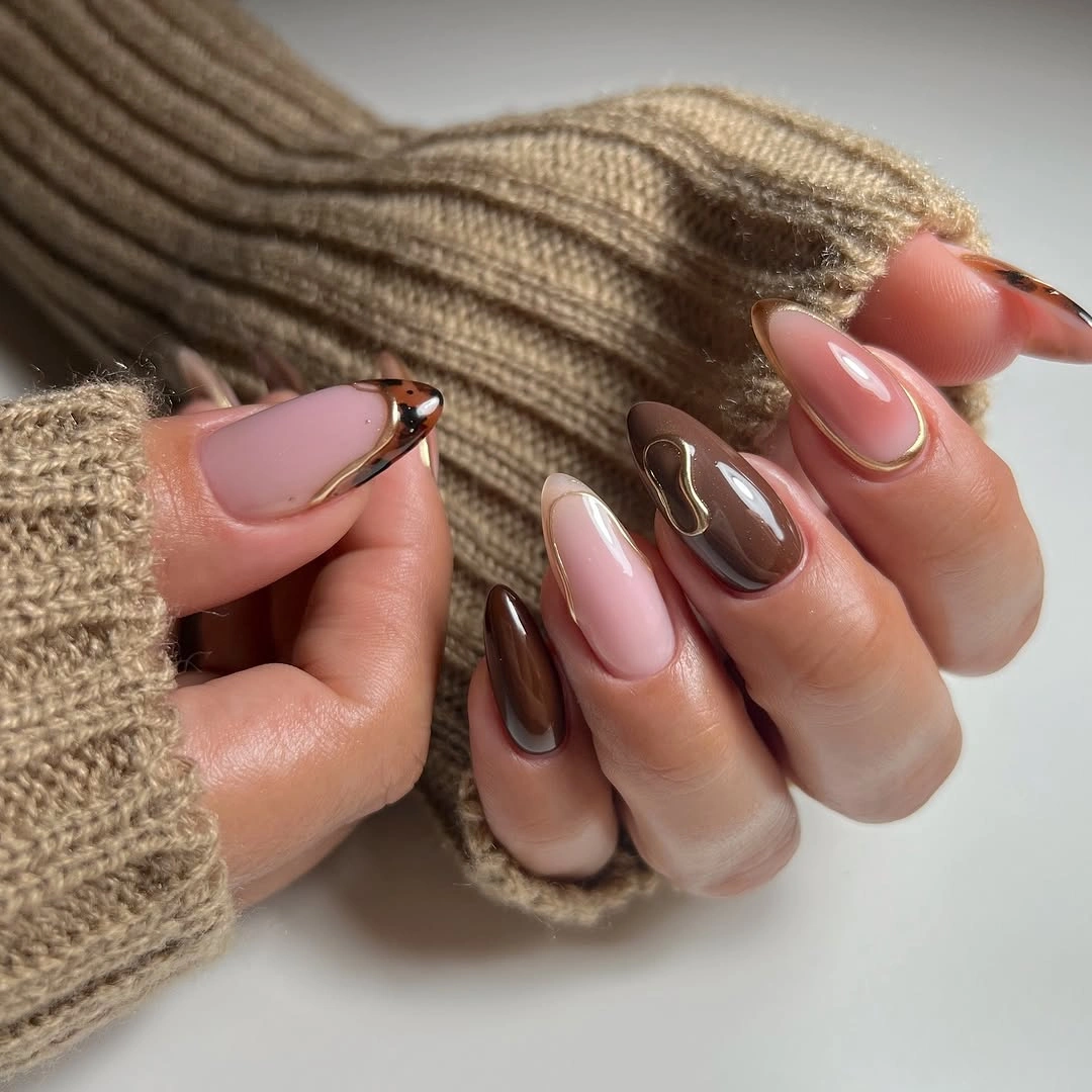 september nail art ideas 2026 Minimal Mocha Abstract Nails