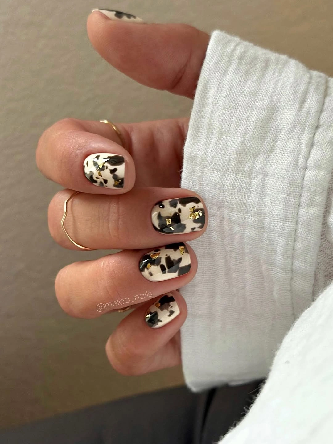 september nail designs 2026 Modern Tortoiseshell Short Square Nails