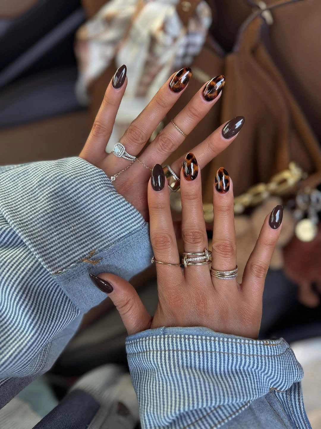 september nails color 2026 Chocolate Brown And Tortoiseshell Mix