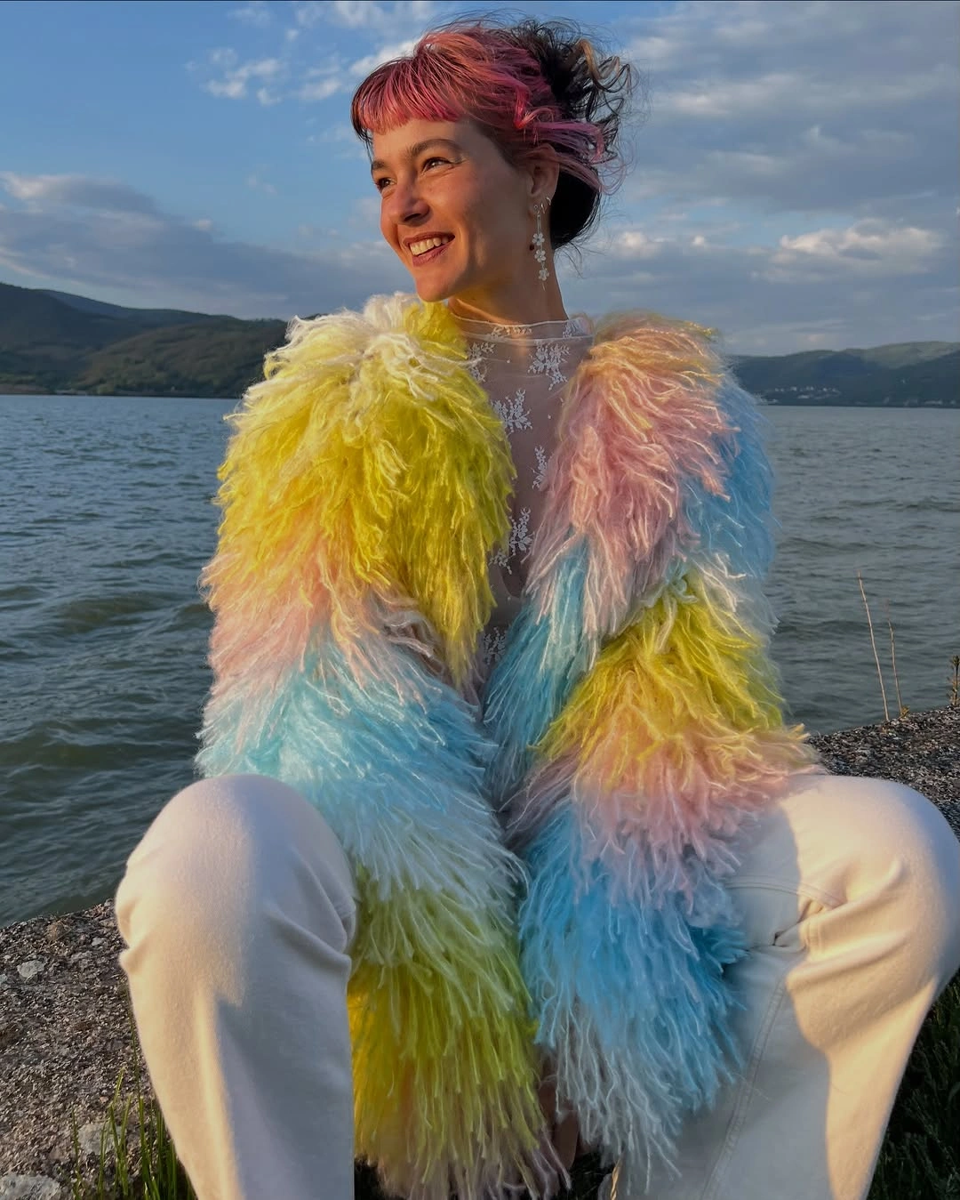 Shaggy Jacket Outfit Ideas for Women That Make Faux Fur Look Chic 3 shaggy jacket Pastel Texture With A Playful Spirit