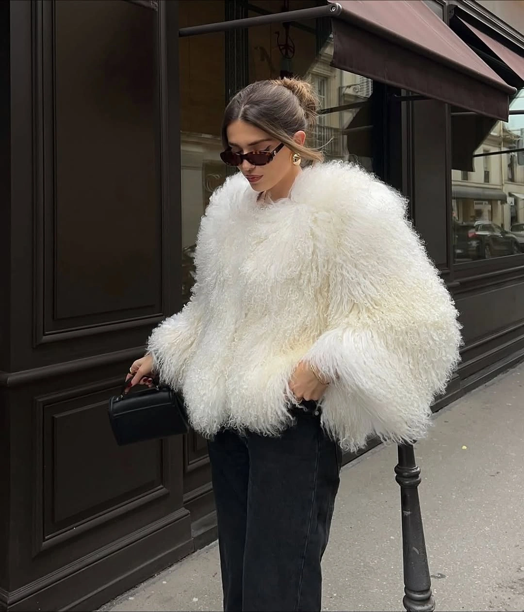 Shaggy Jacket Outfit Ideas for Women That Make Faux Fur Look Chic 17 shaggy jacket Creamy White Texture With Modern Minimalism