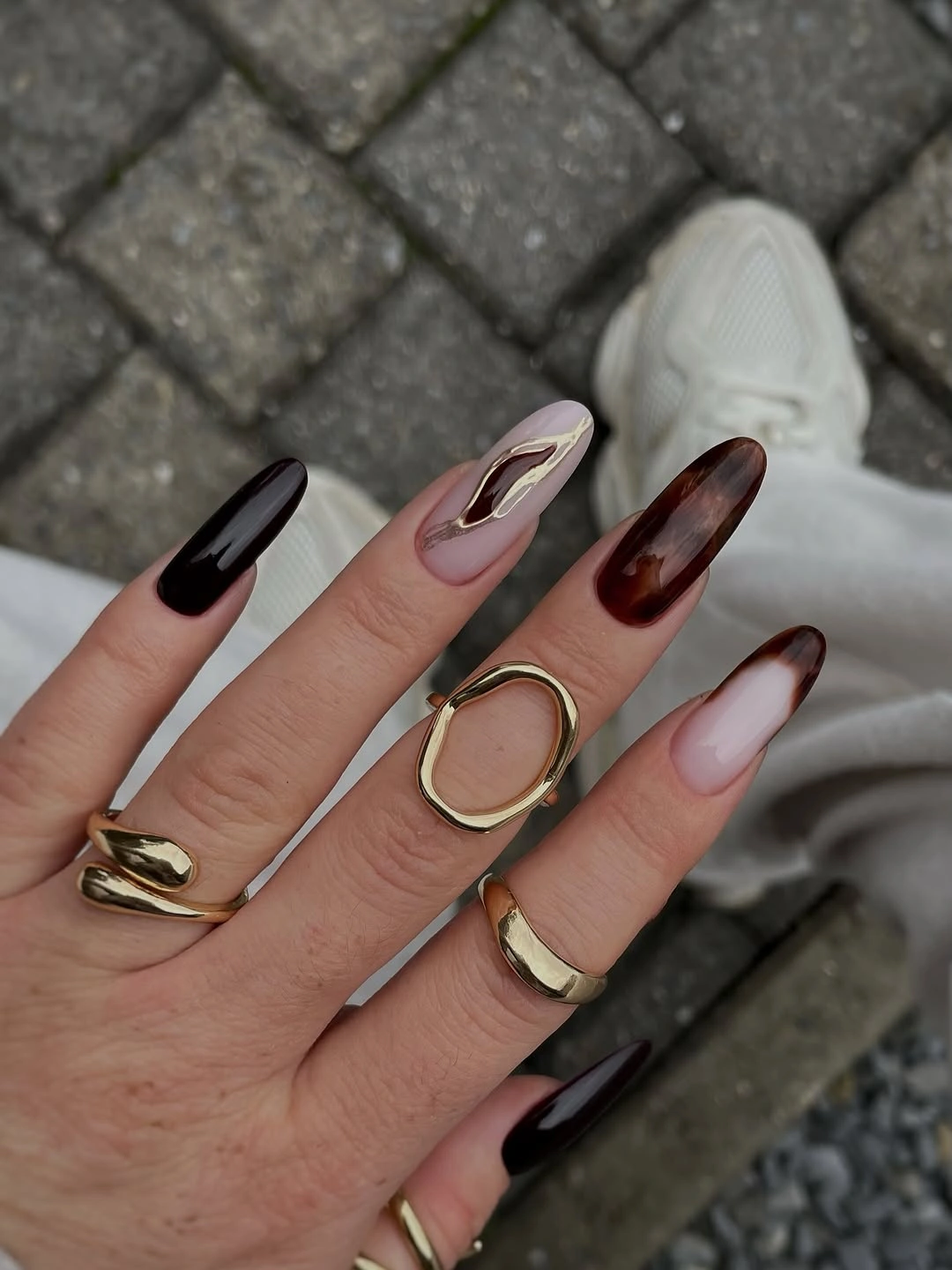 autumn nails color Dark Chocolate And Burgundy With Golden Details