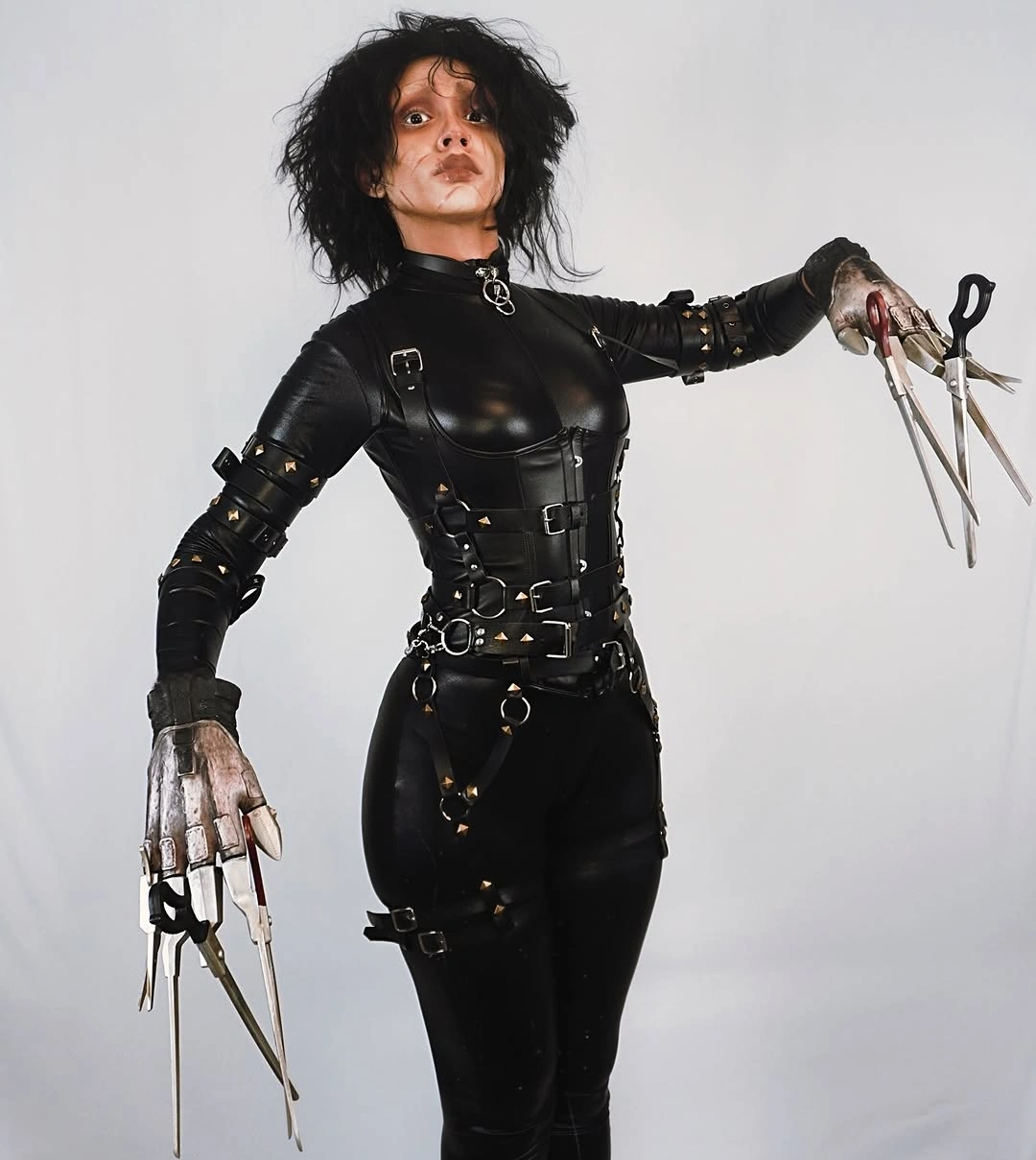 best halloween costume ideas 2026 Edward Scissorhands in Sleek Gothic Black