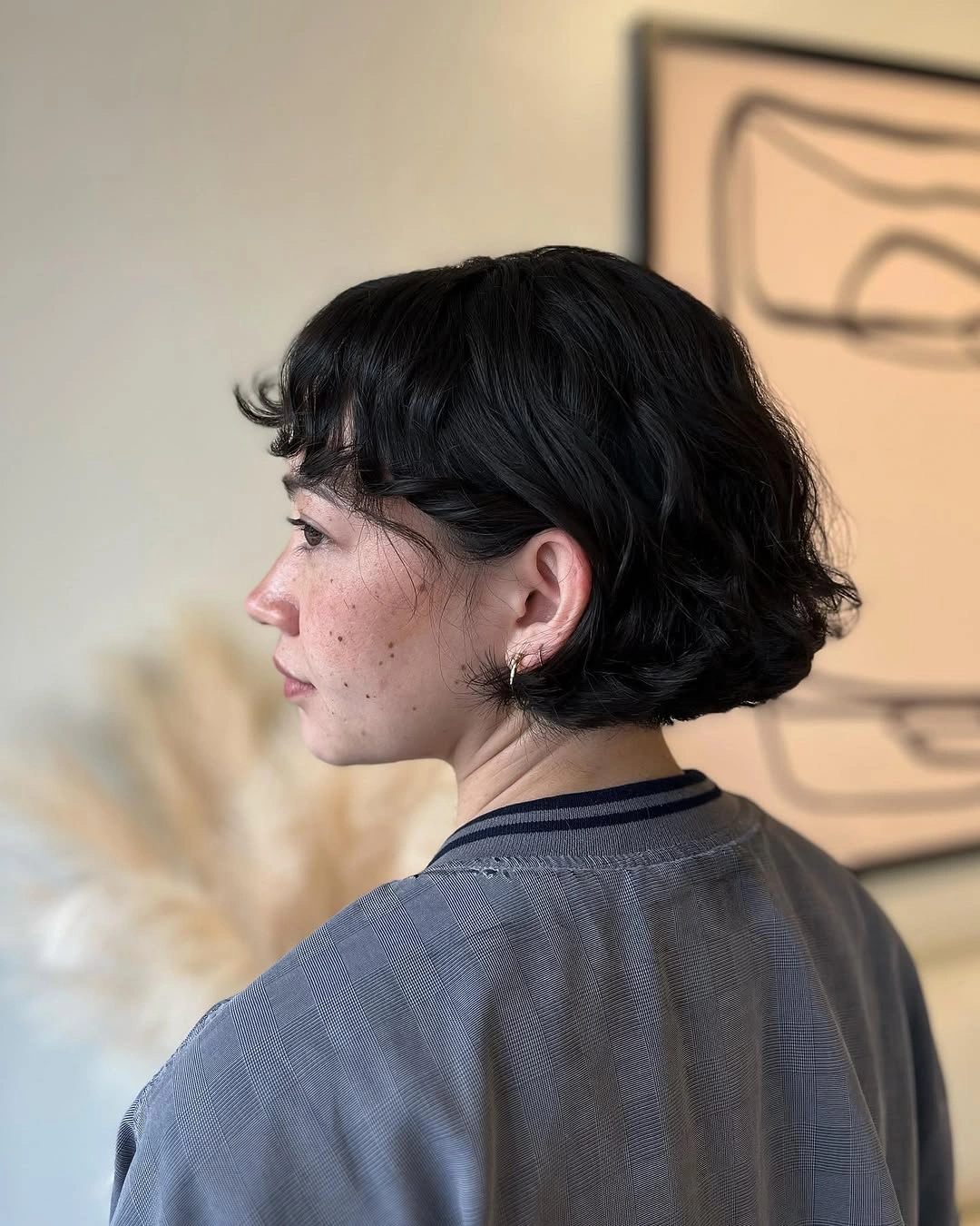 curly bob haircut Short Wavy Bob With Vintage Curves