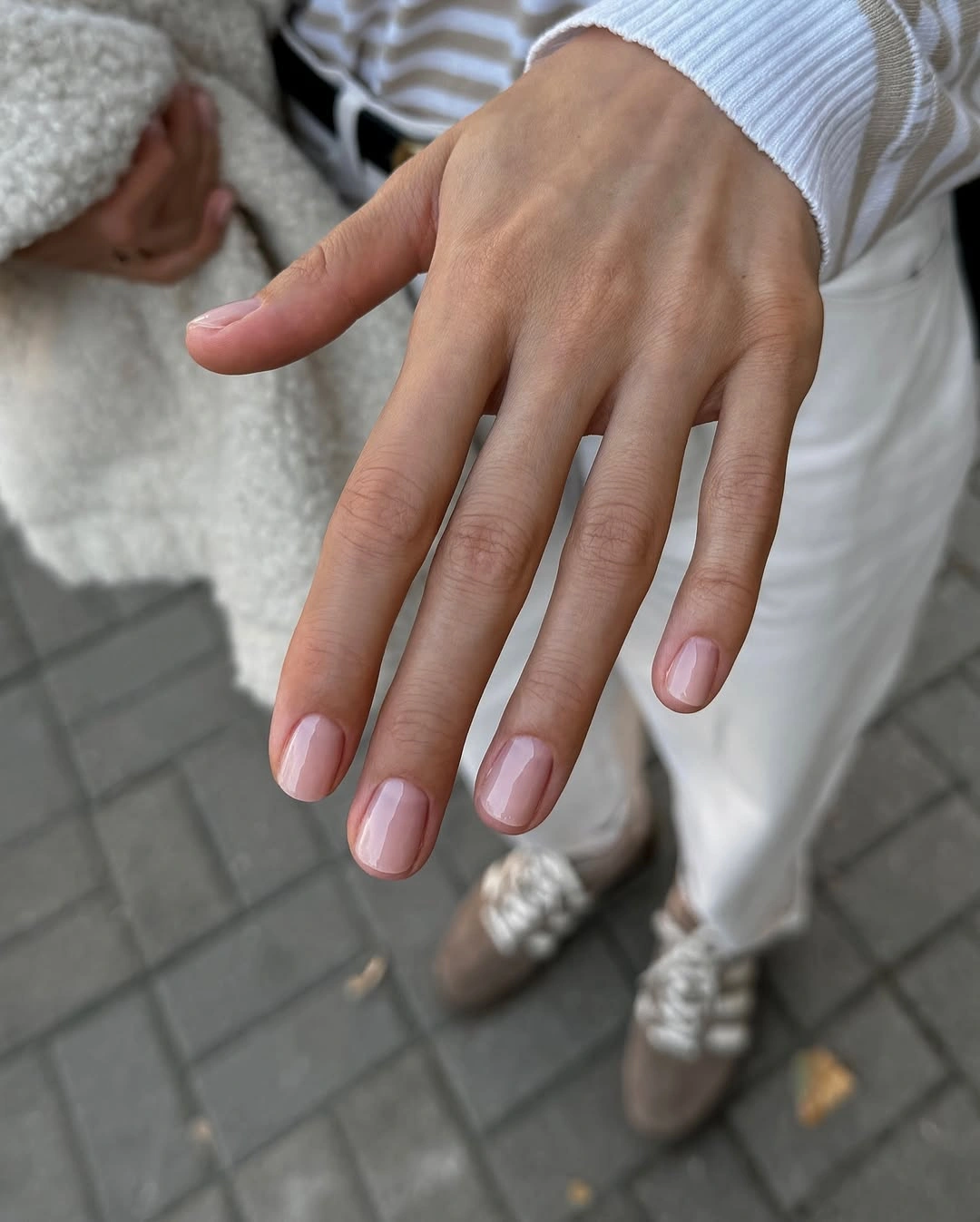 early fall nails 2026 Short Blush Nails For A Minimalist Look