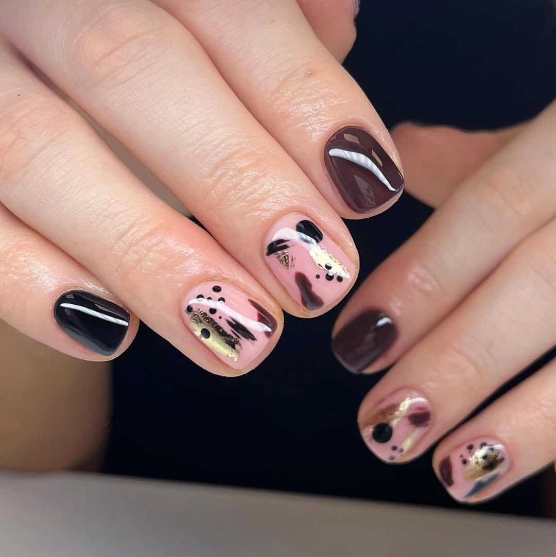 fall dark nail shadow ideas 2026 Abstract Plum and Gold Minis