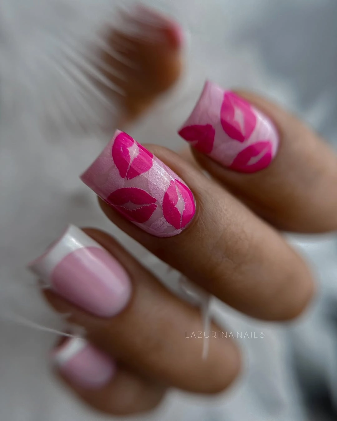 fall dip nails 2026 Pink Kiss Print Nails