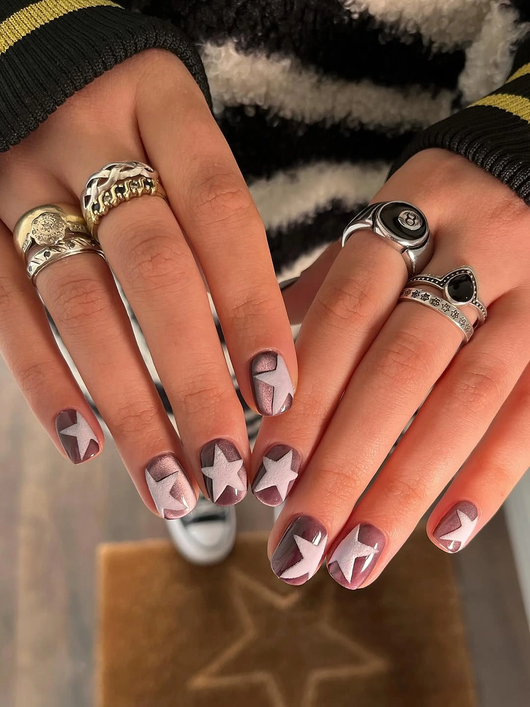 fall dip nails 2026 Dusty Mauve Star Nails