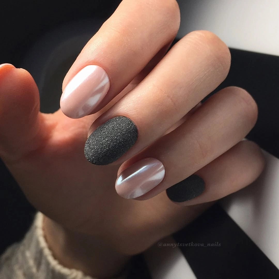 fall dip nails 2026 Black Sugar and Pearl Nails
