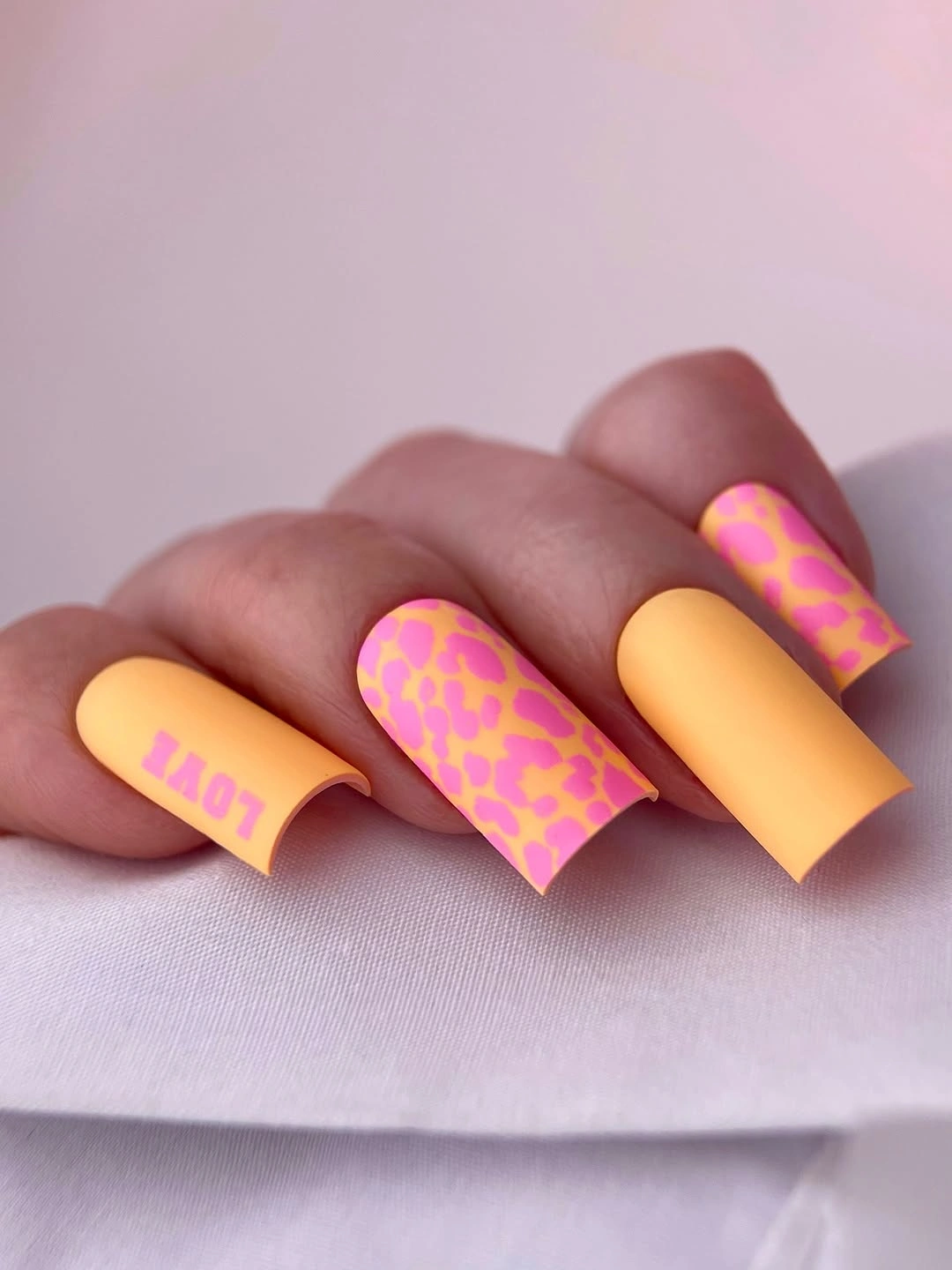 fall matte nails 2026 Neon Matte Leopard Nails