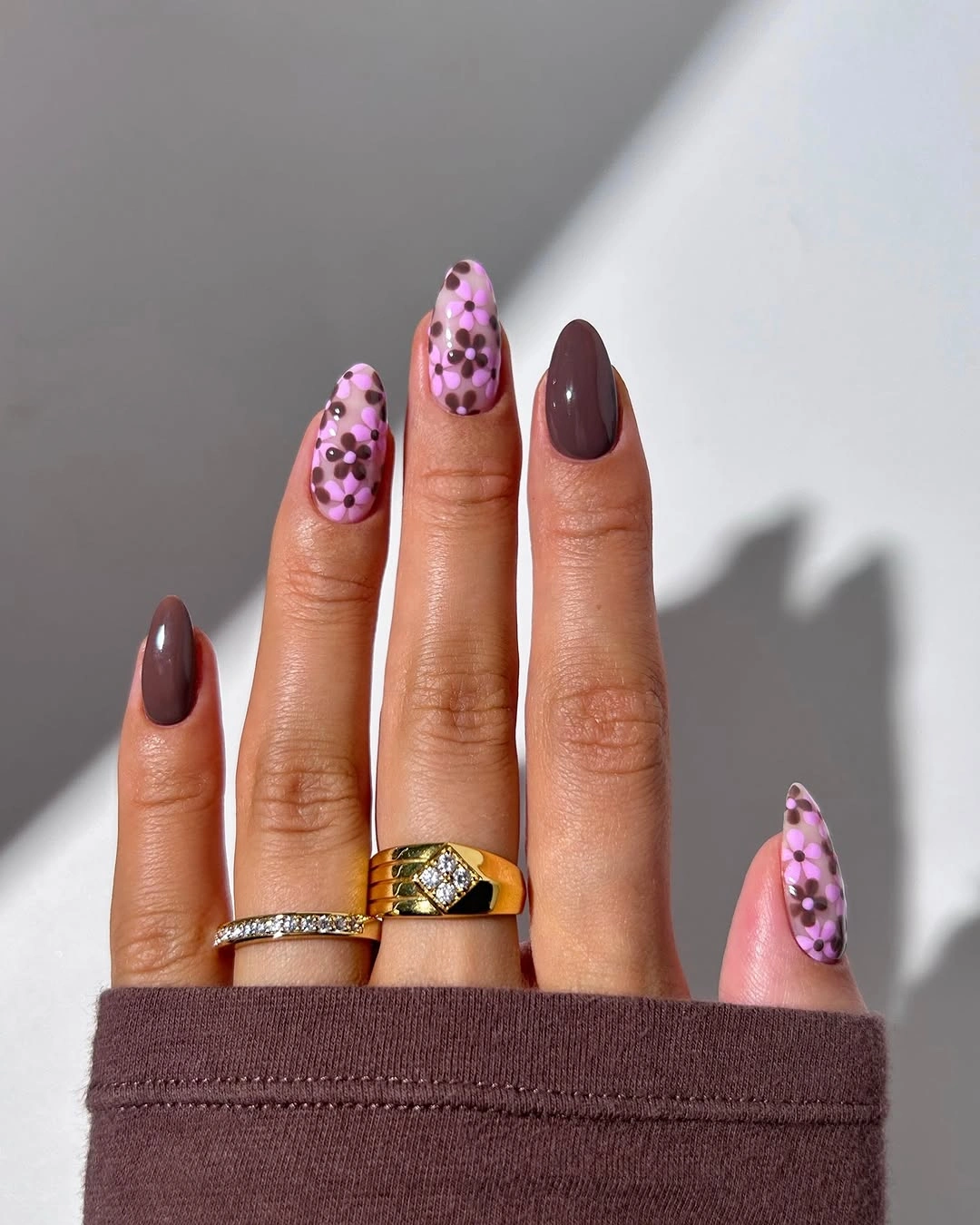 fall nail designs for all skin tones 2026 Soft Mauve Floral Almond Nails