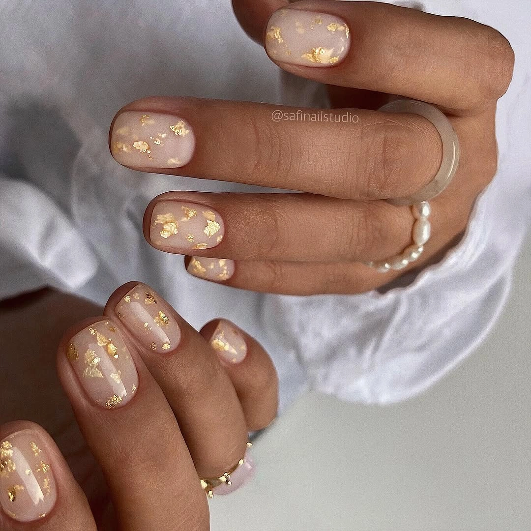 fall nails for medium skin tone Soft Nude Nails With Gold Foil