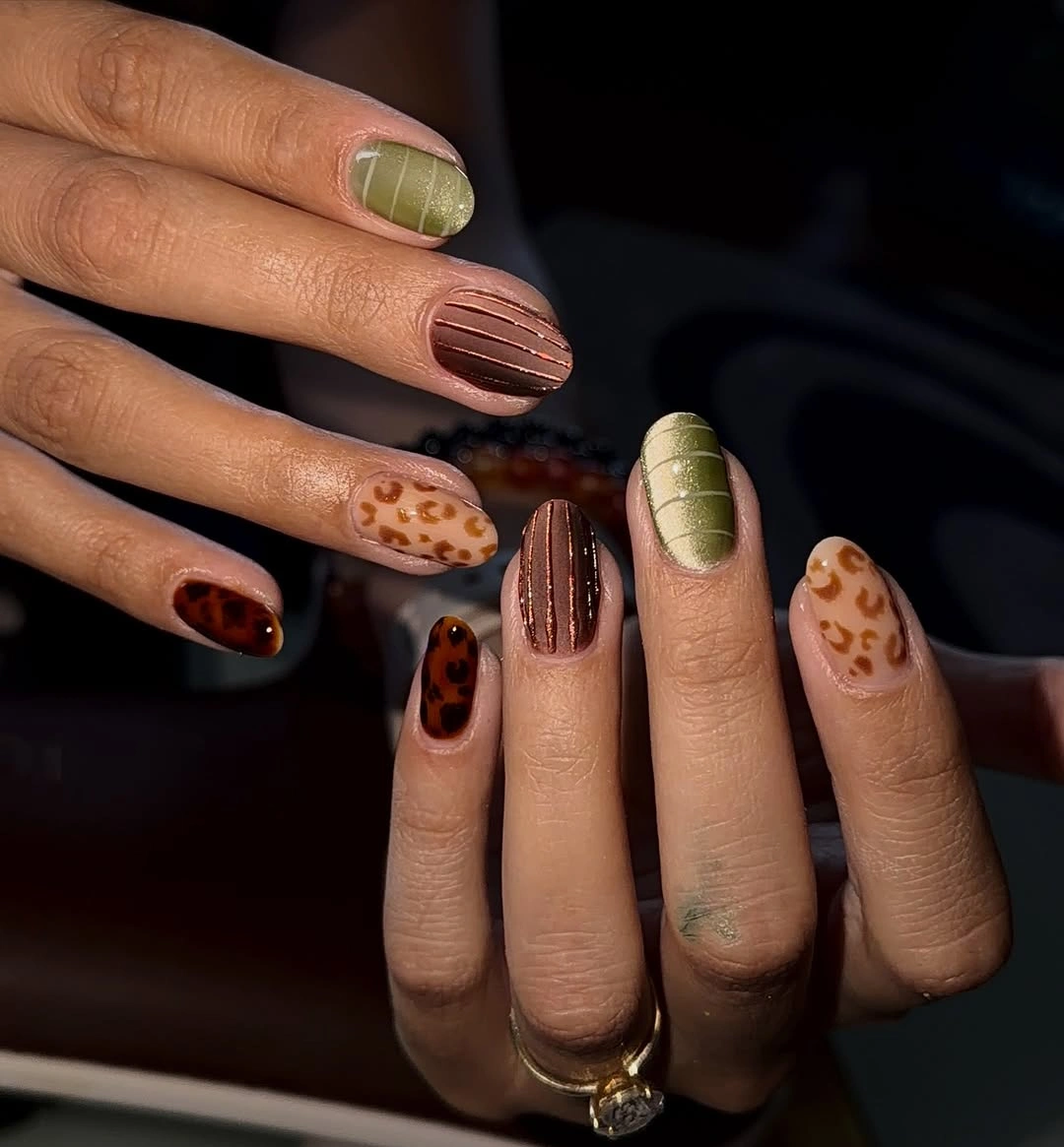 fall nails with autumn designs Olive Copper and Leopard Short Nails