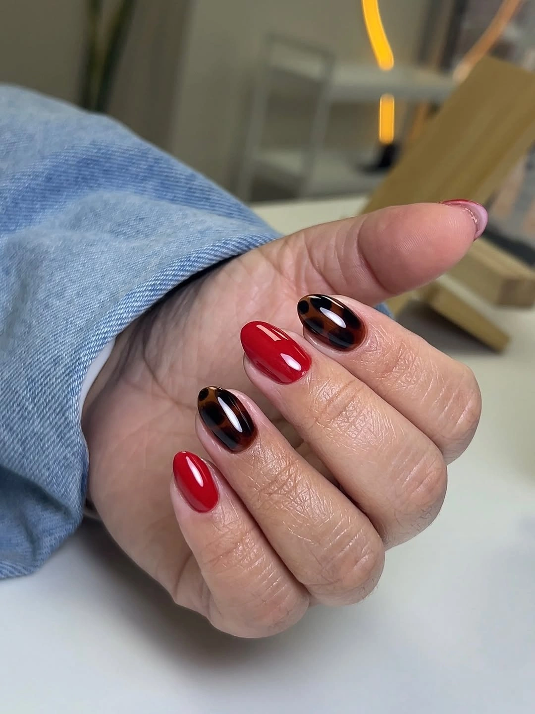 fall red nails 2026 Bold Red And Tortoiseshell Accent Nails