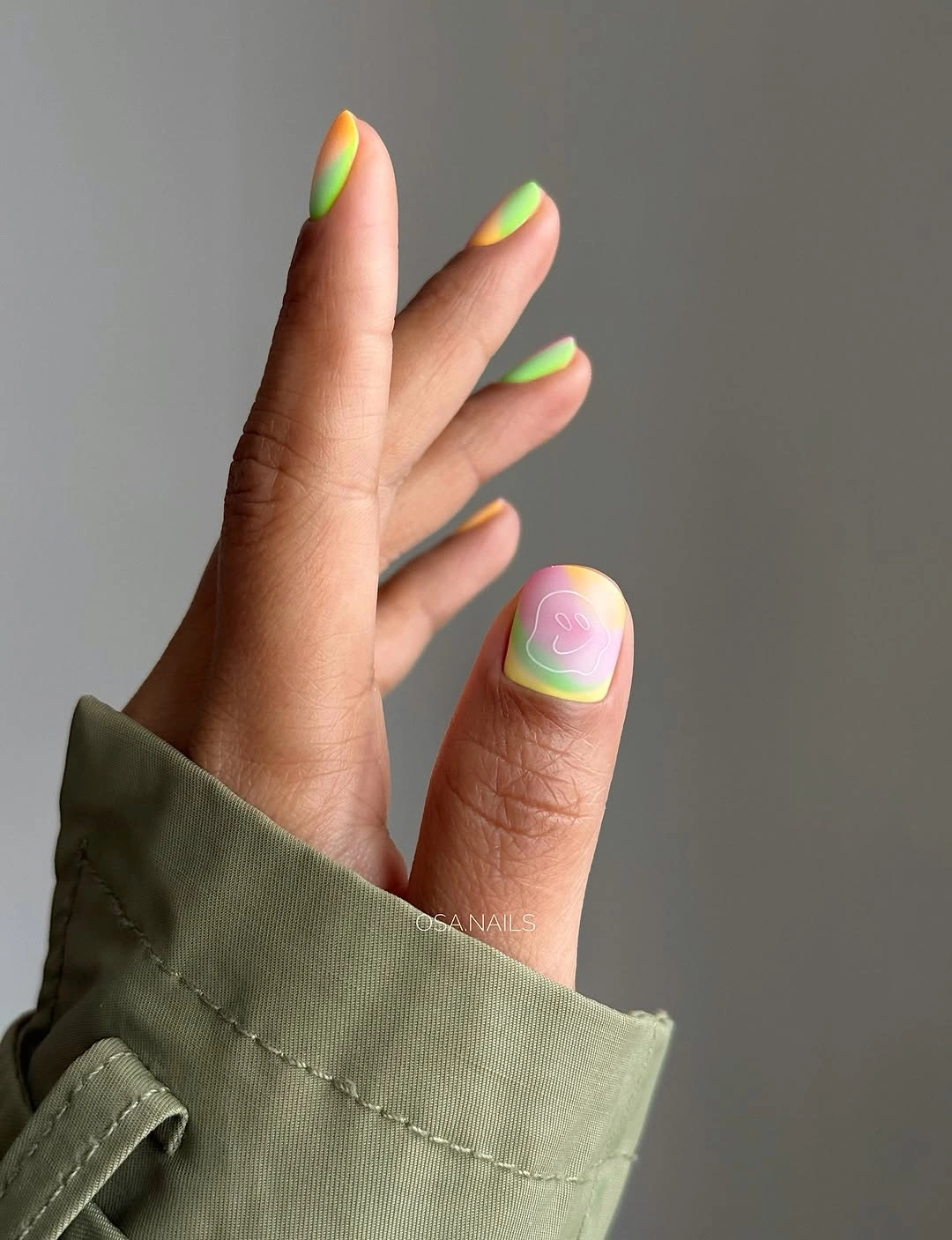 fall trendy nails 2026 Neon Green And Yellow Gradient Nails