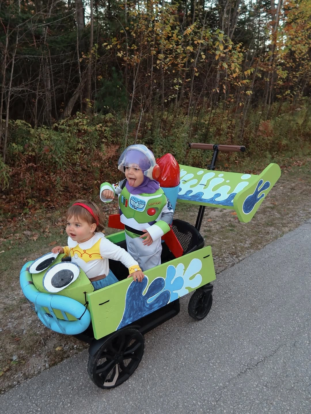 halloween costume for kids 2026 Buzz Lightyear and Jessie Adventure