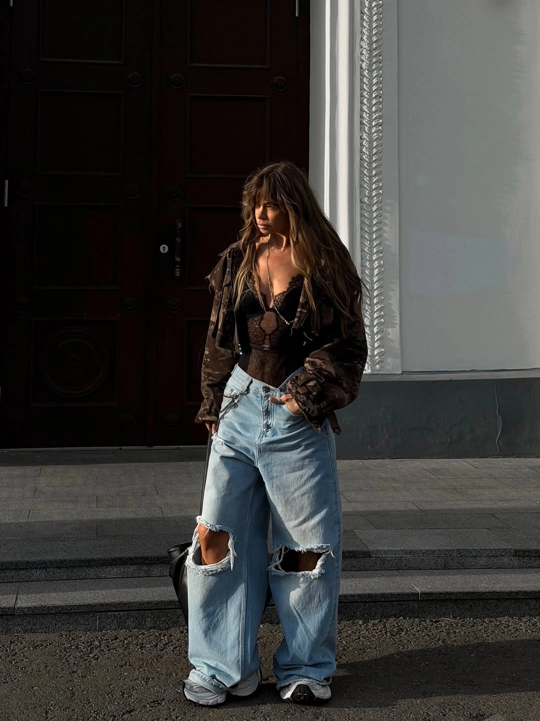 october fashion trends 2026 Lace And Distressed Denim
